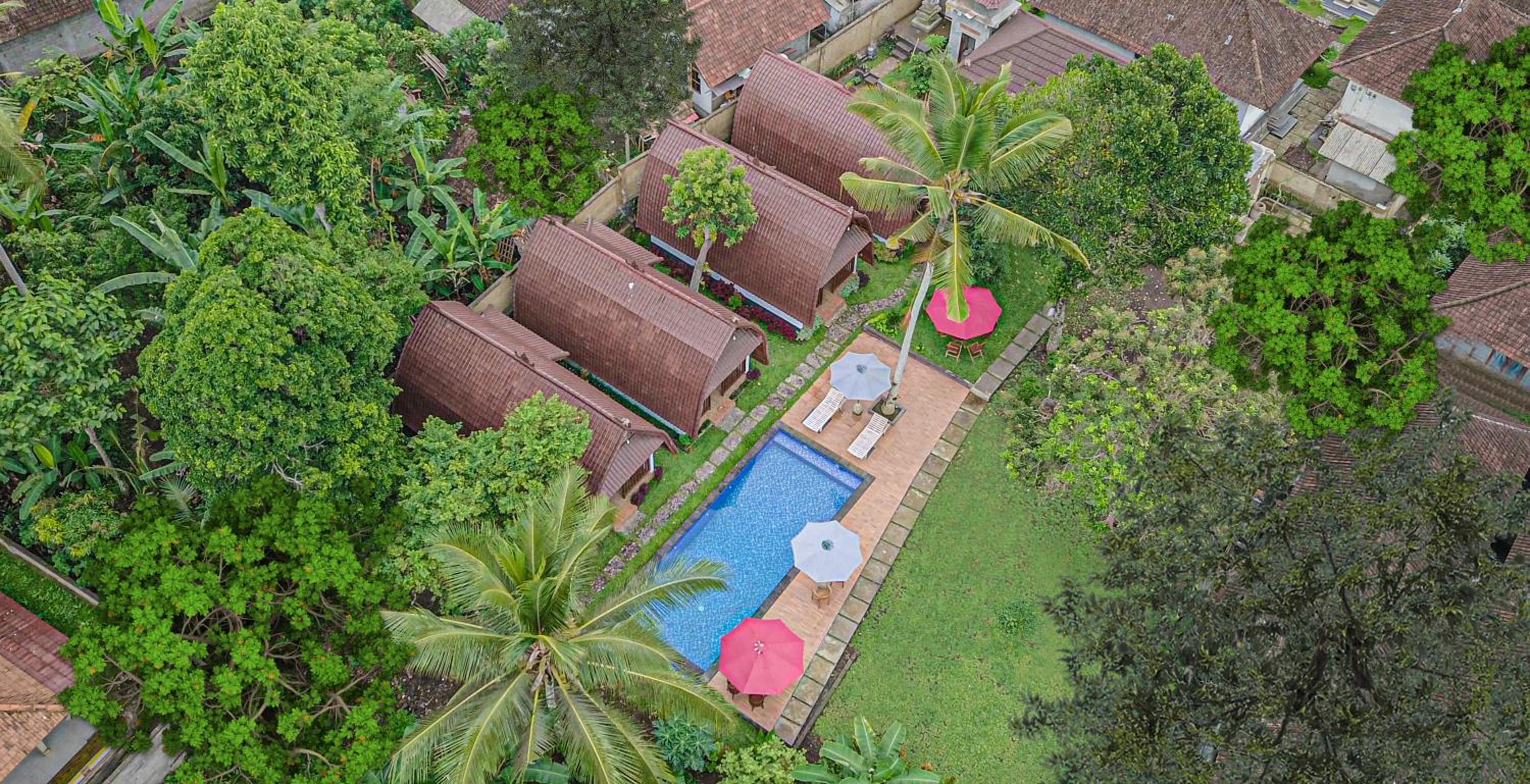 Double Room with Pool View - Photo 5