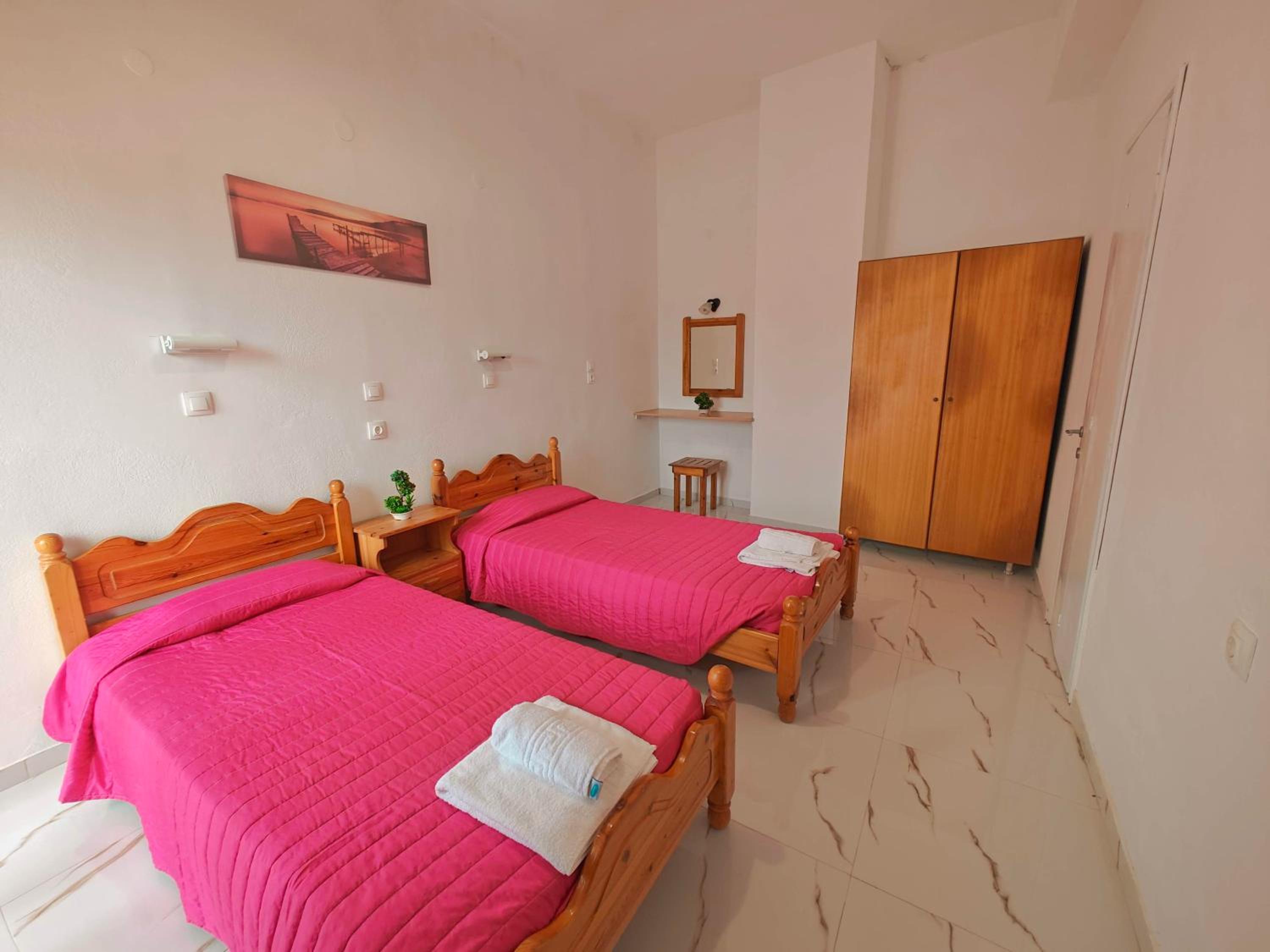 Two-Bedroom Apartment - Photo 3