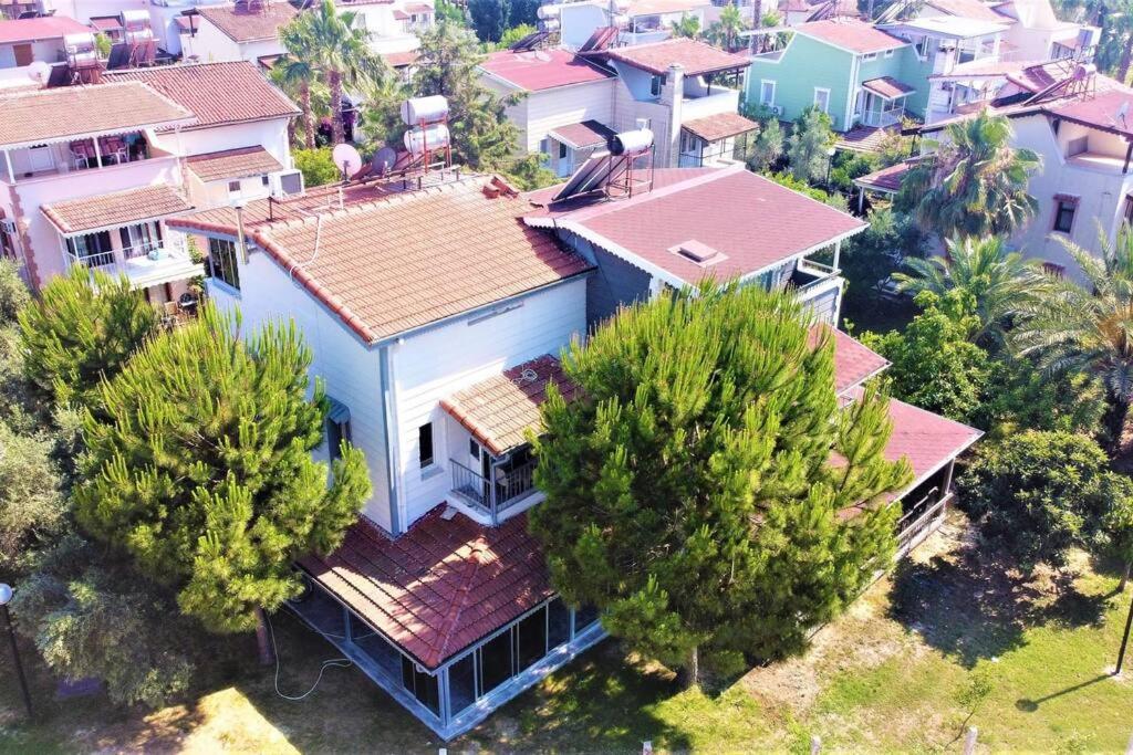 Villa photo 2