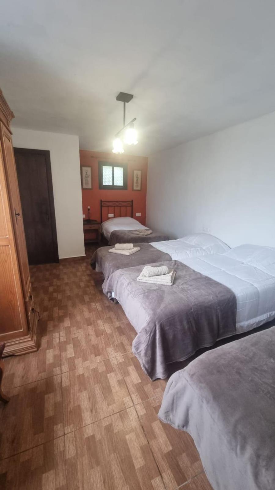 Two-Bedroom House photo 2