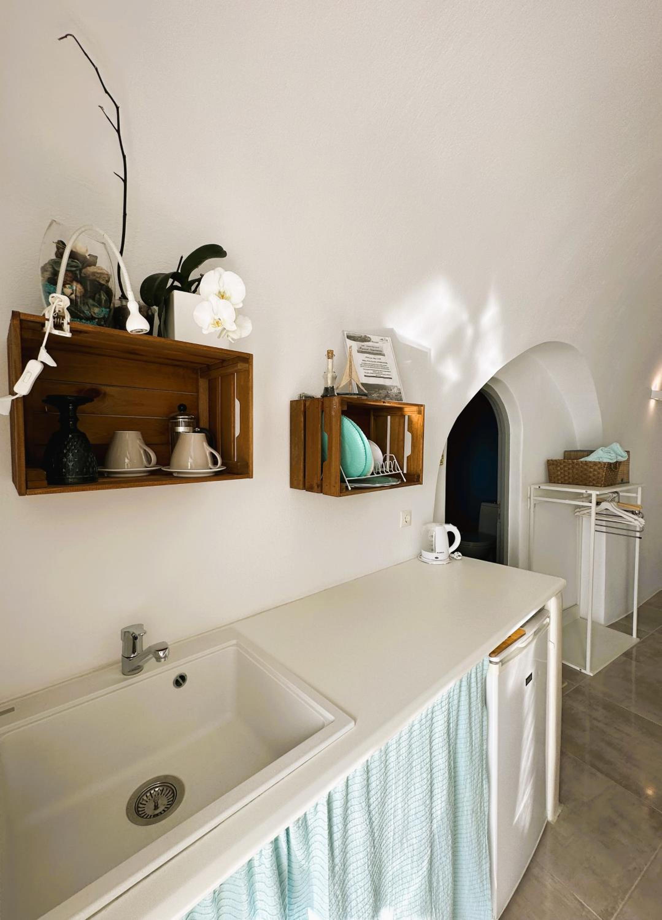 Suite with Hot Tub - Photo 20