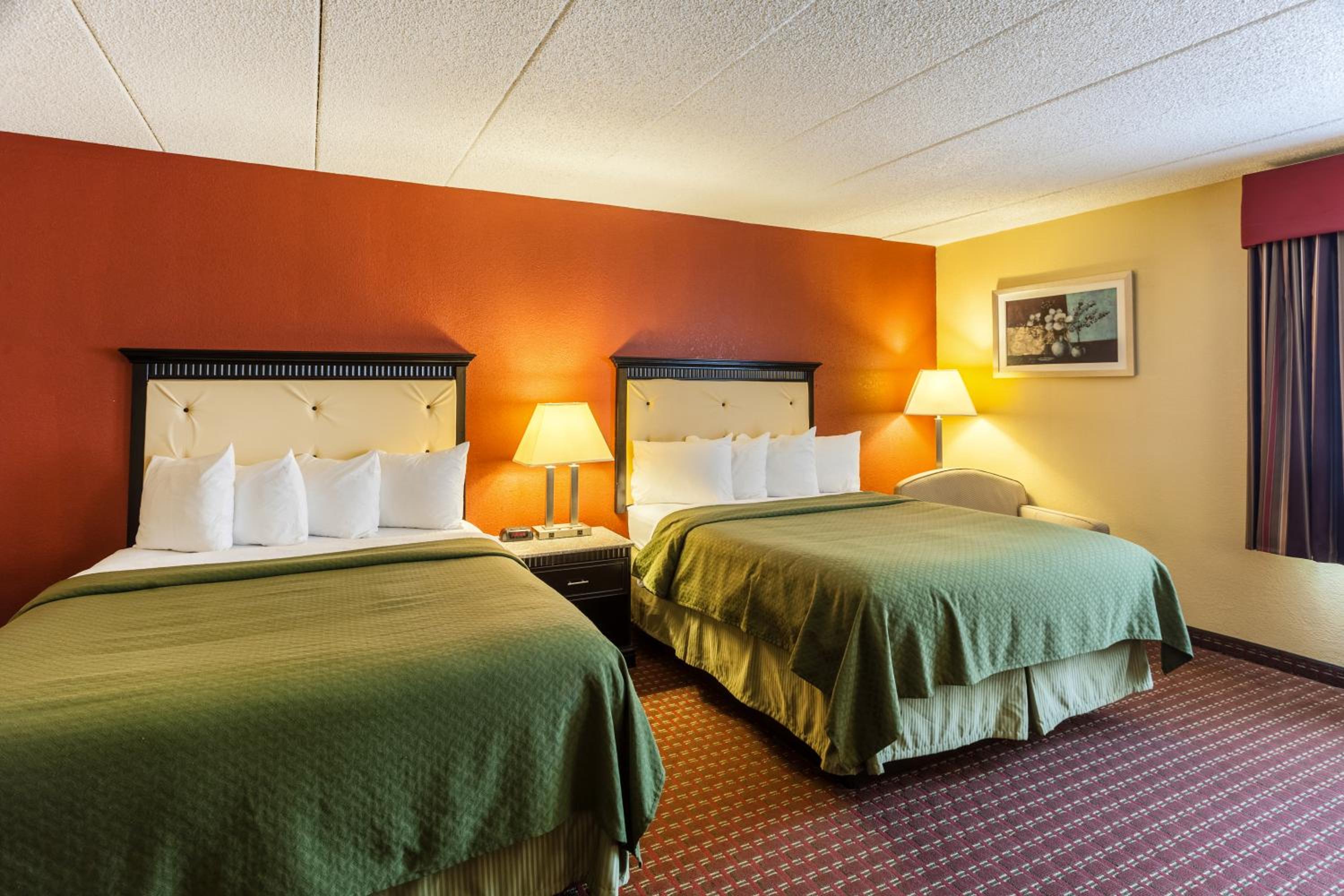 Quadruple Room - Non Smoking - Photo 1
