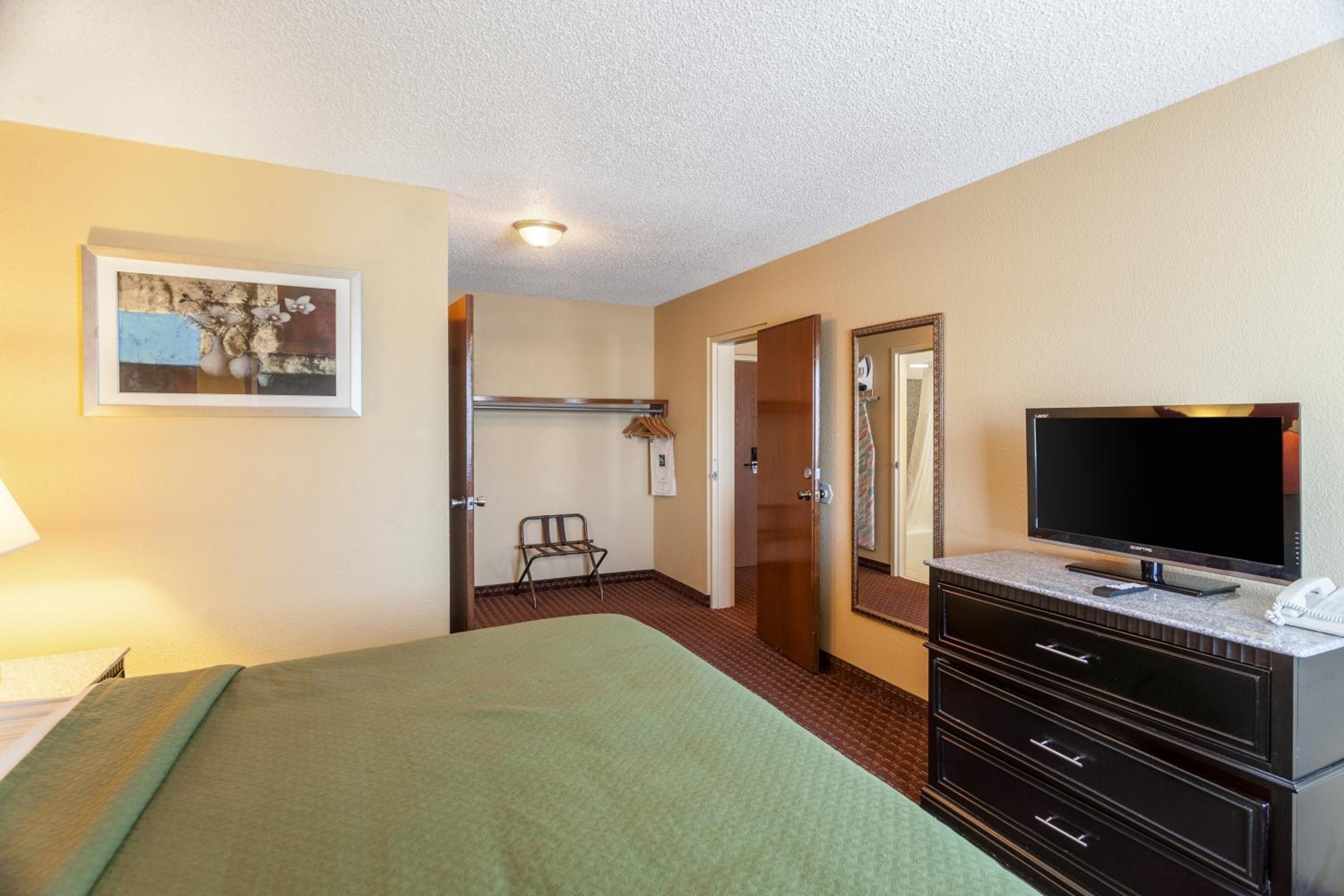 Standard Room J - Photo 4