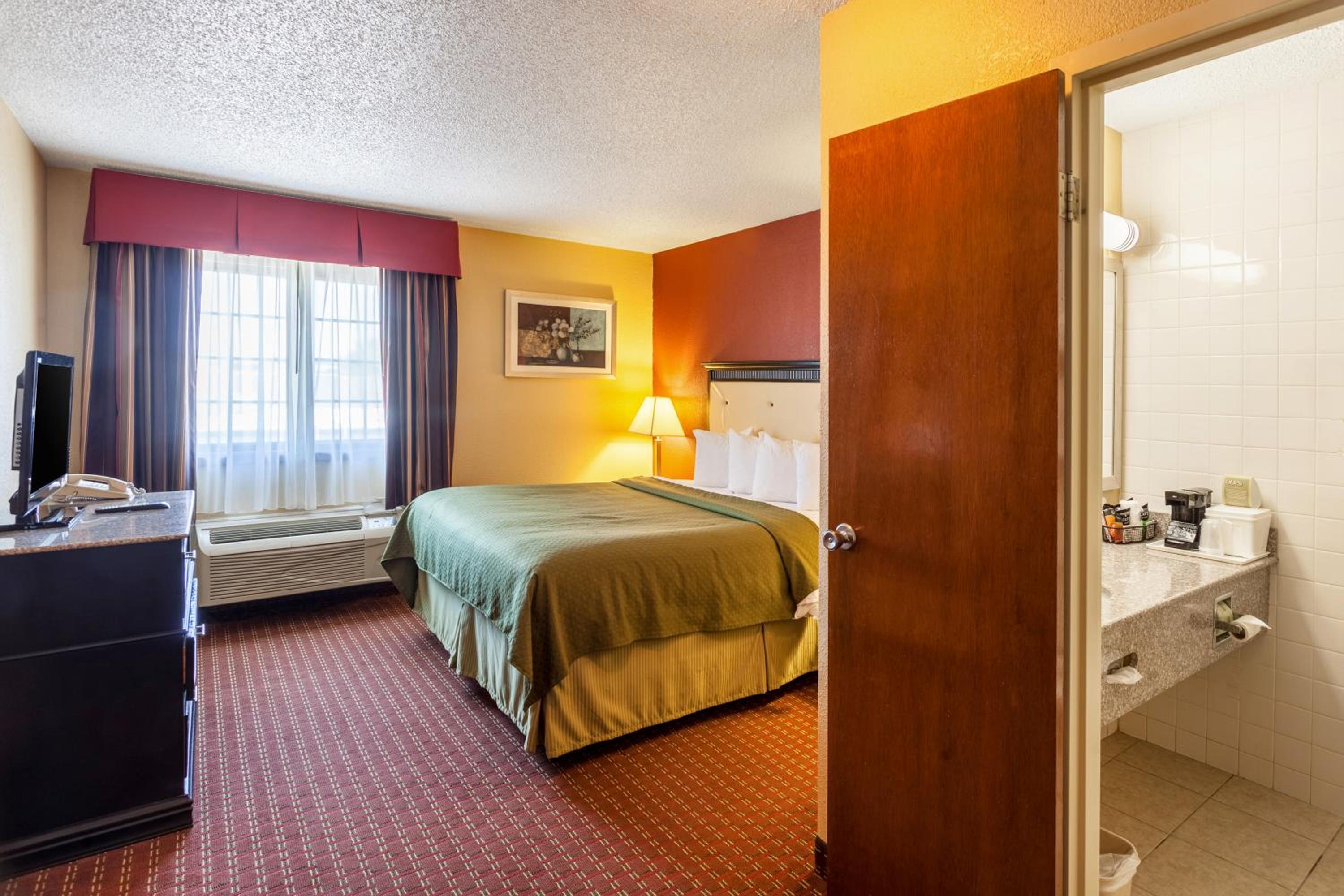 Standard Room J - Photo 2