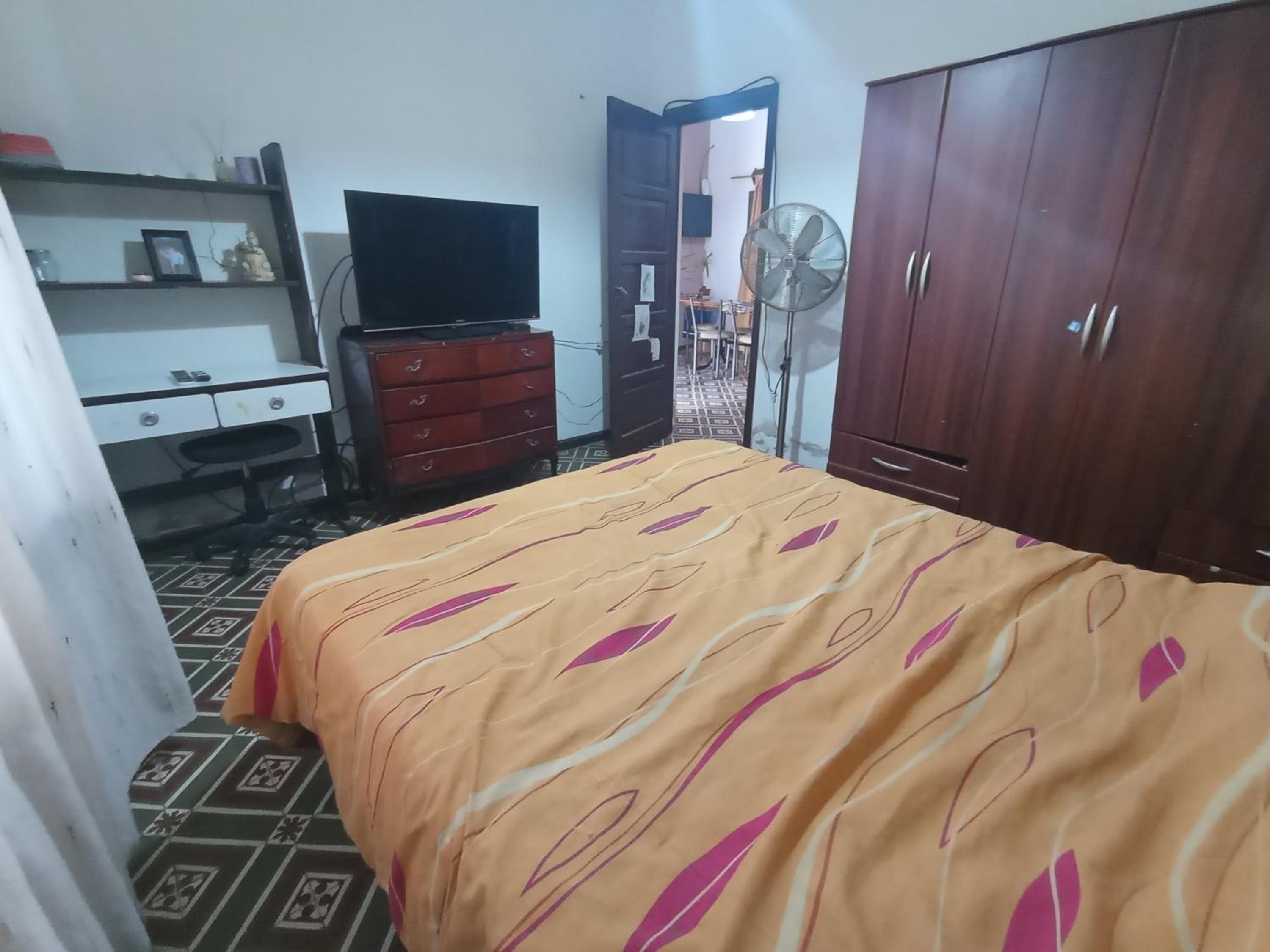 One-Bedroom House photo 1