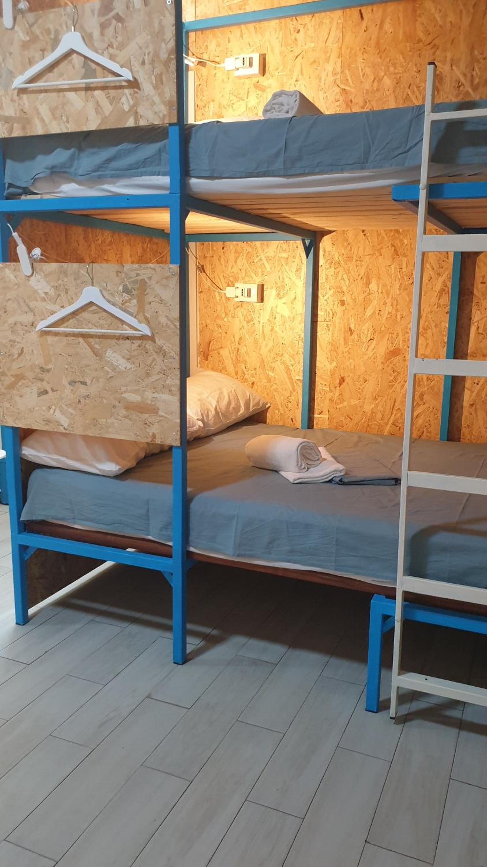 Mixed Dormitory Room