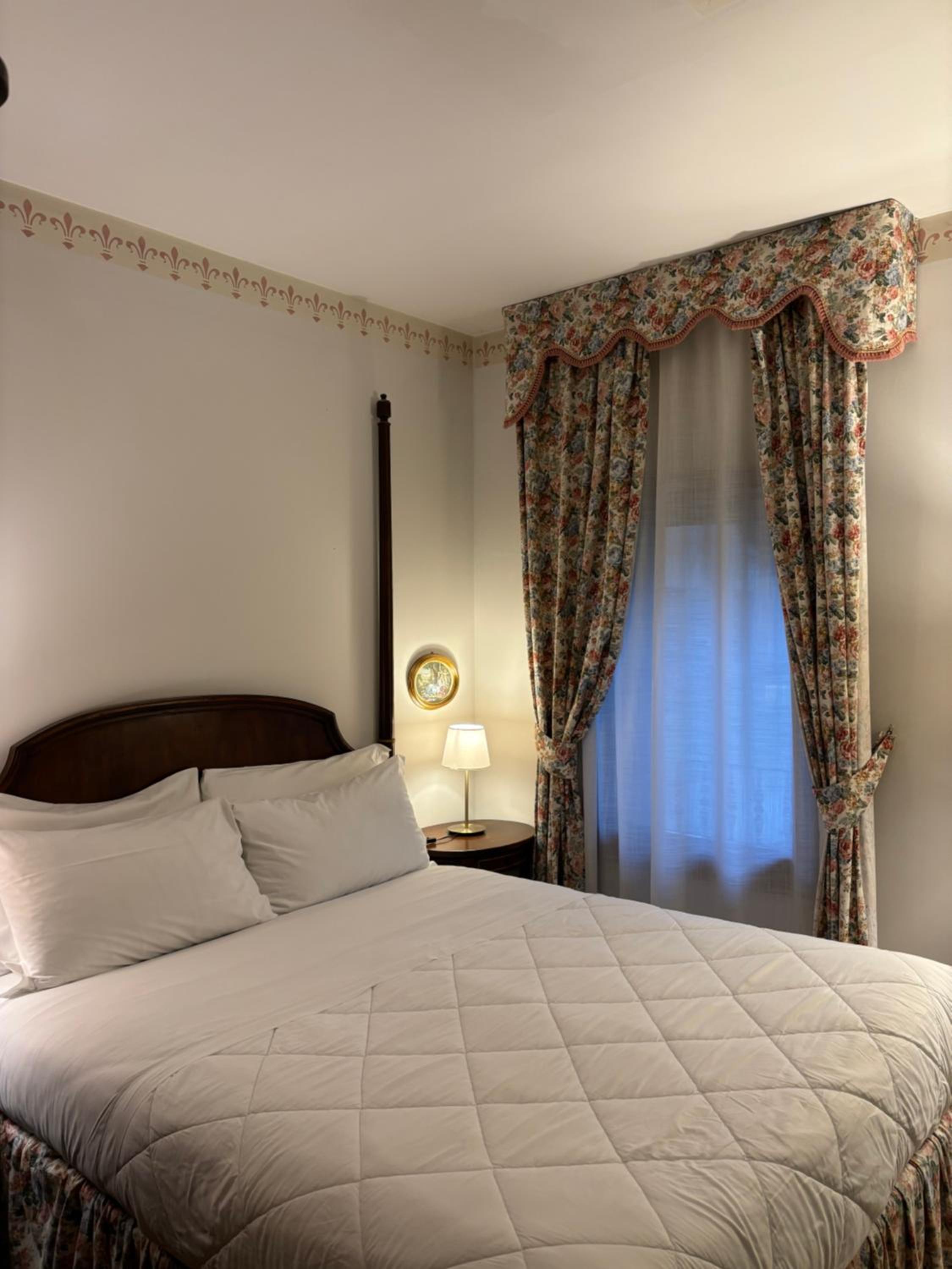 Basic Double Room photo 3