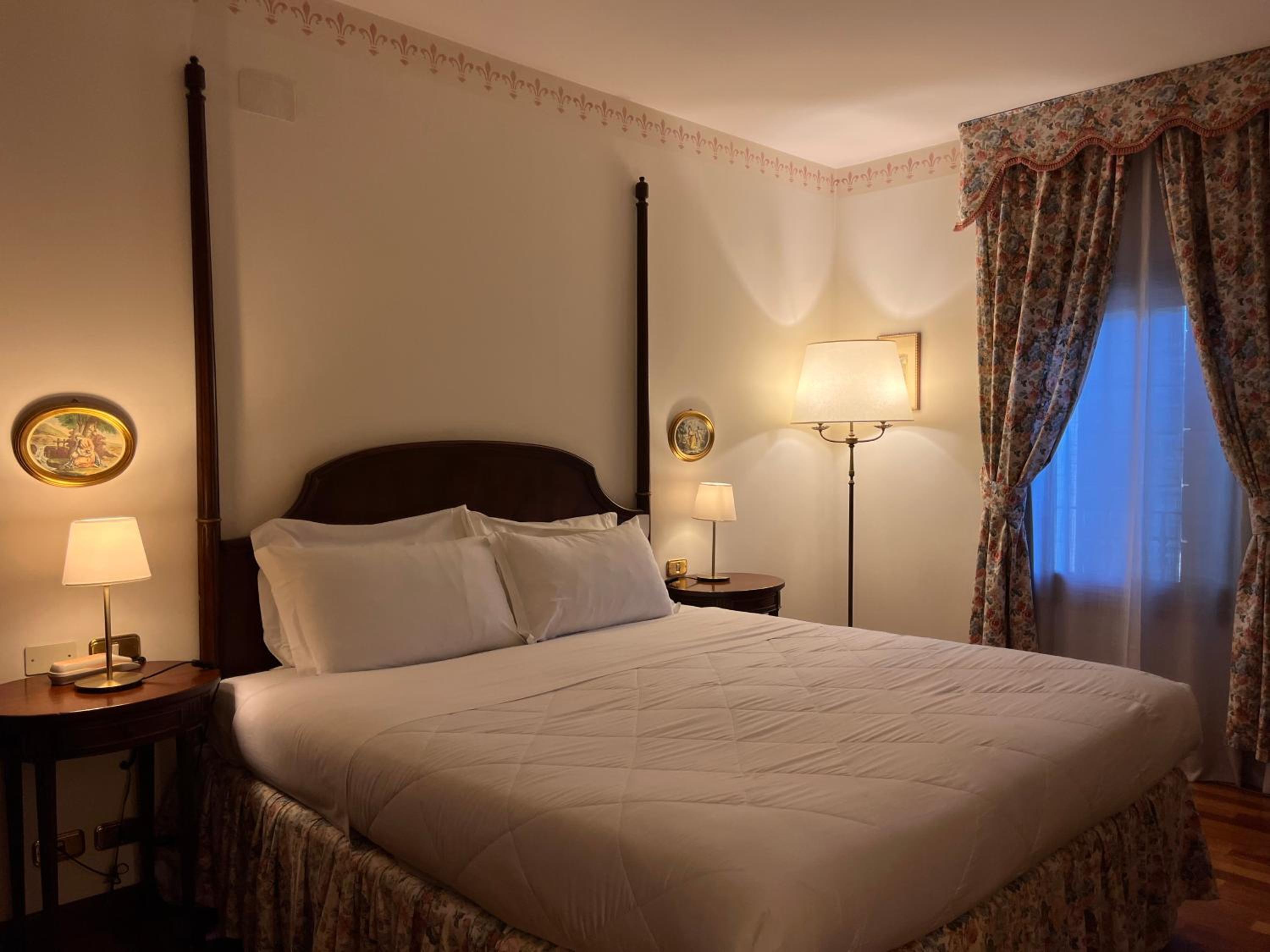 Classic Double Room - Photo 1