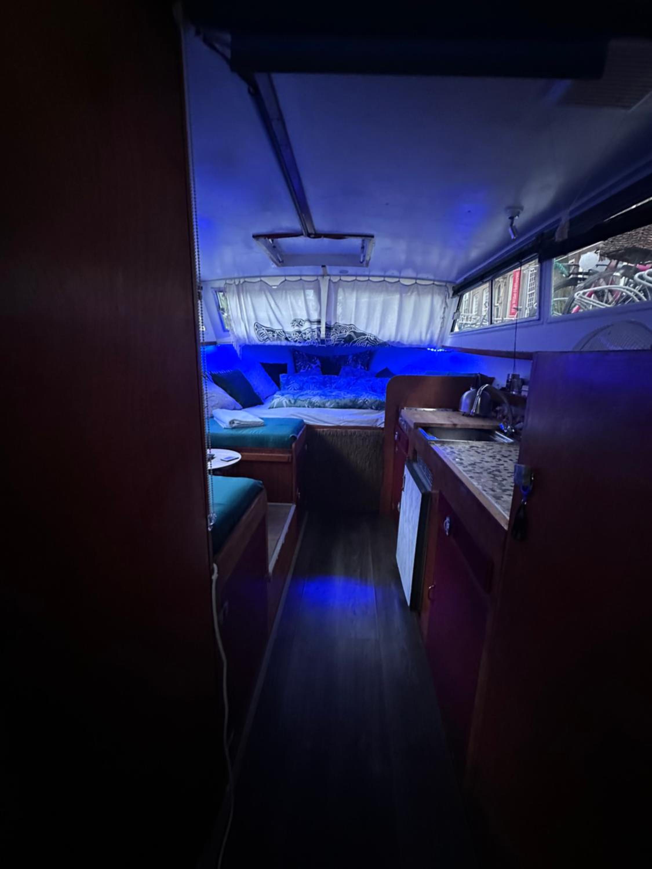 Mobile Home photo 3