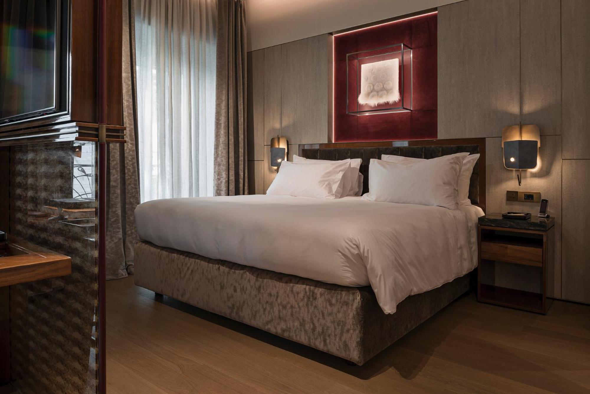 Deluxe Suite 4 photo 1