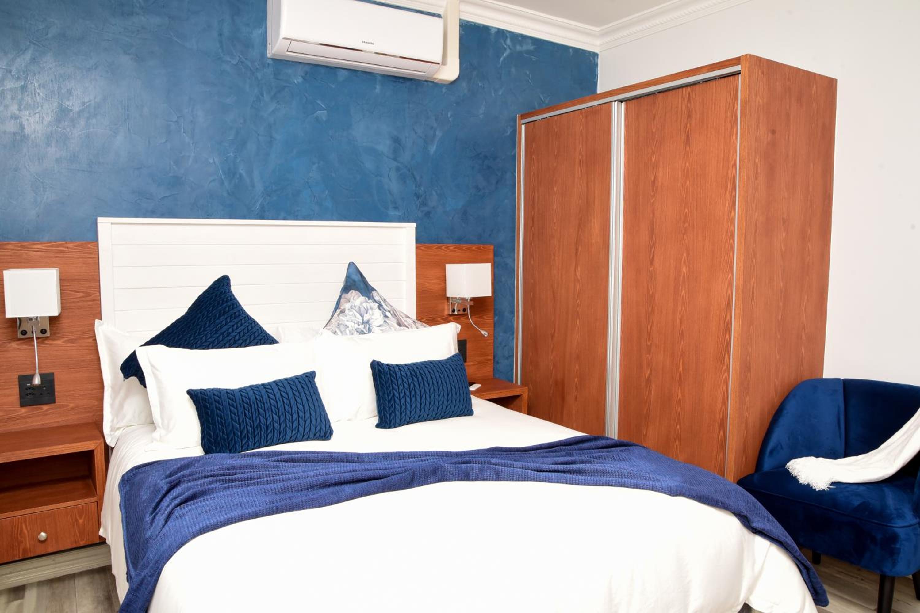 Standard Suite photo 1