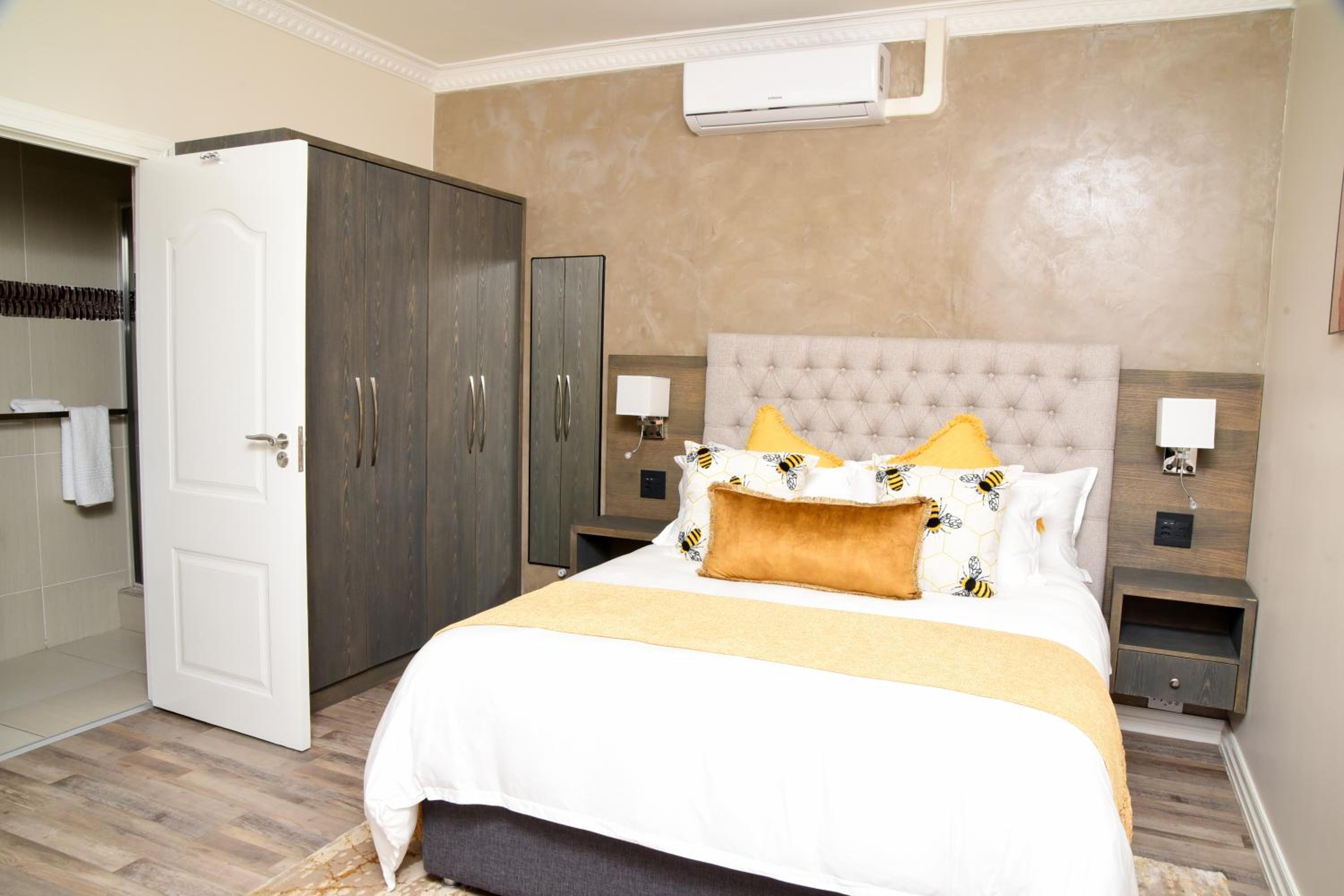 Standard Suite photo 3