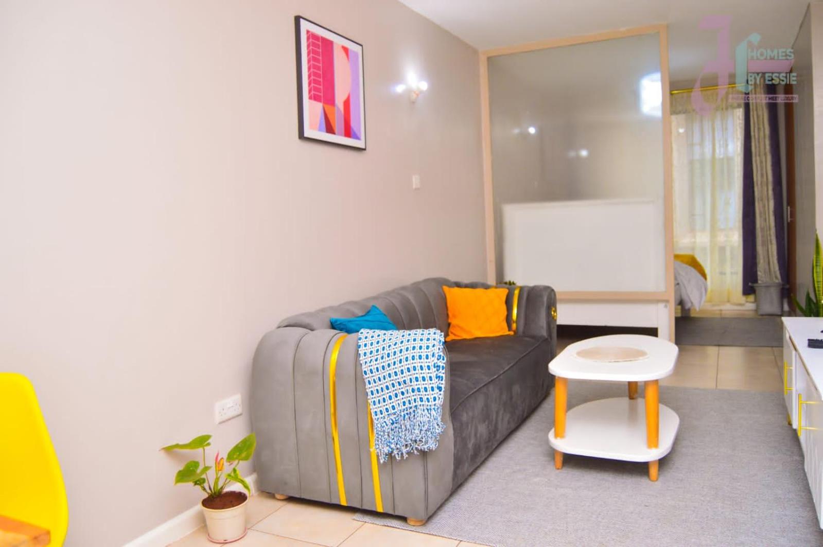 One-Bedroom Apartment photo 3