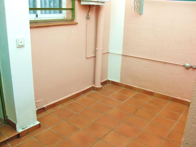 Three-Bedroom House photo 3