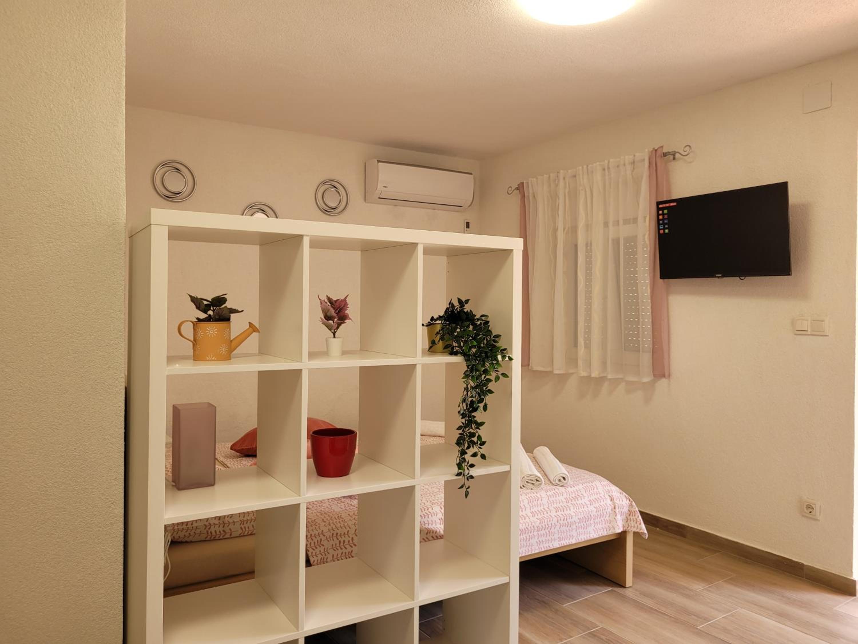 Studio with Terrace