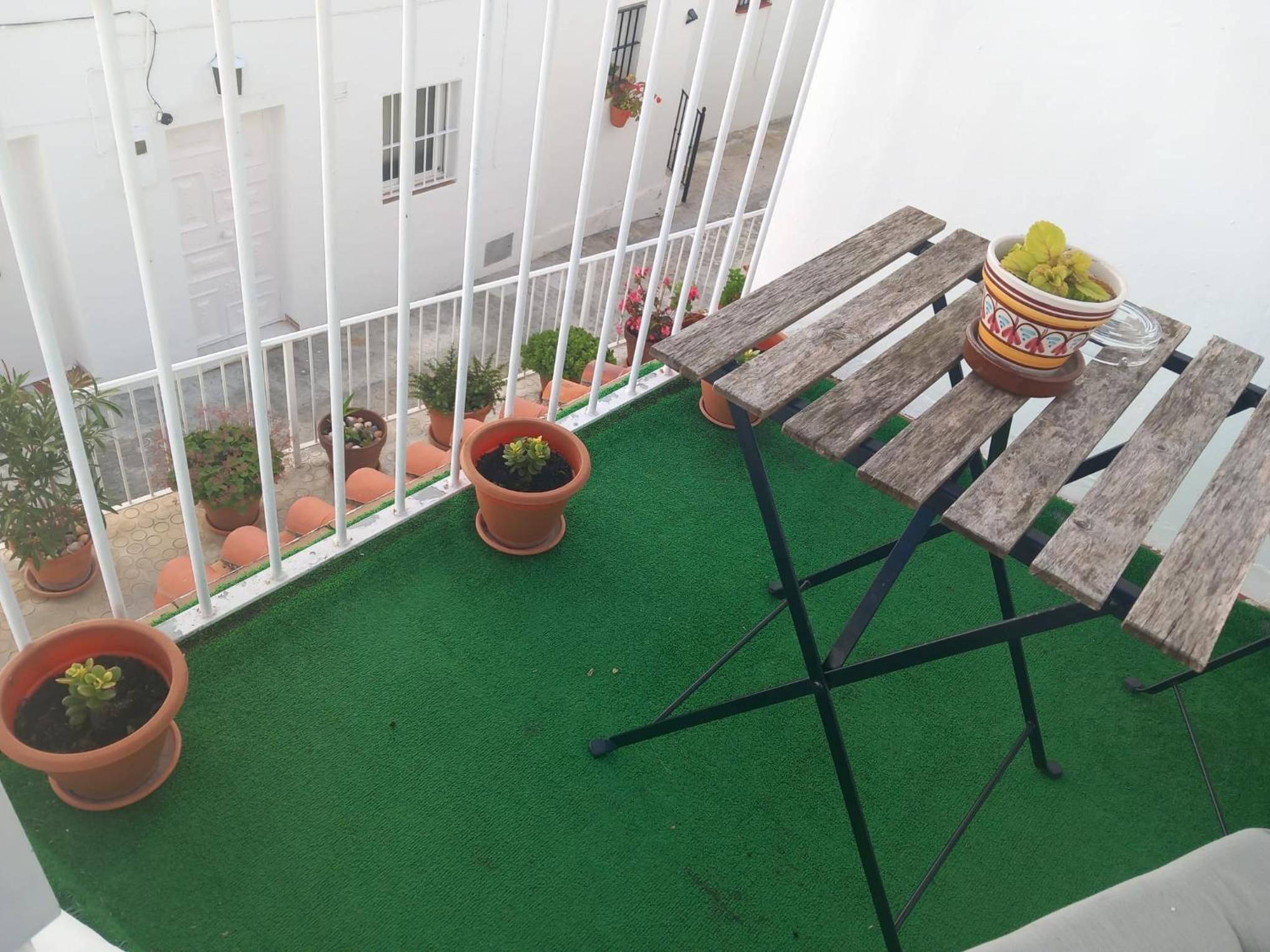 One-Bedroom Apartment - Photo 38