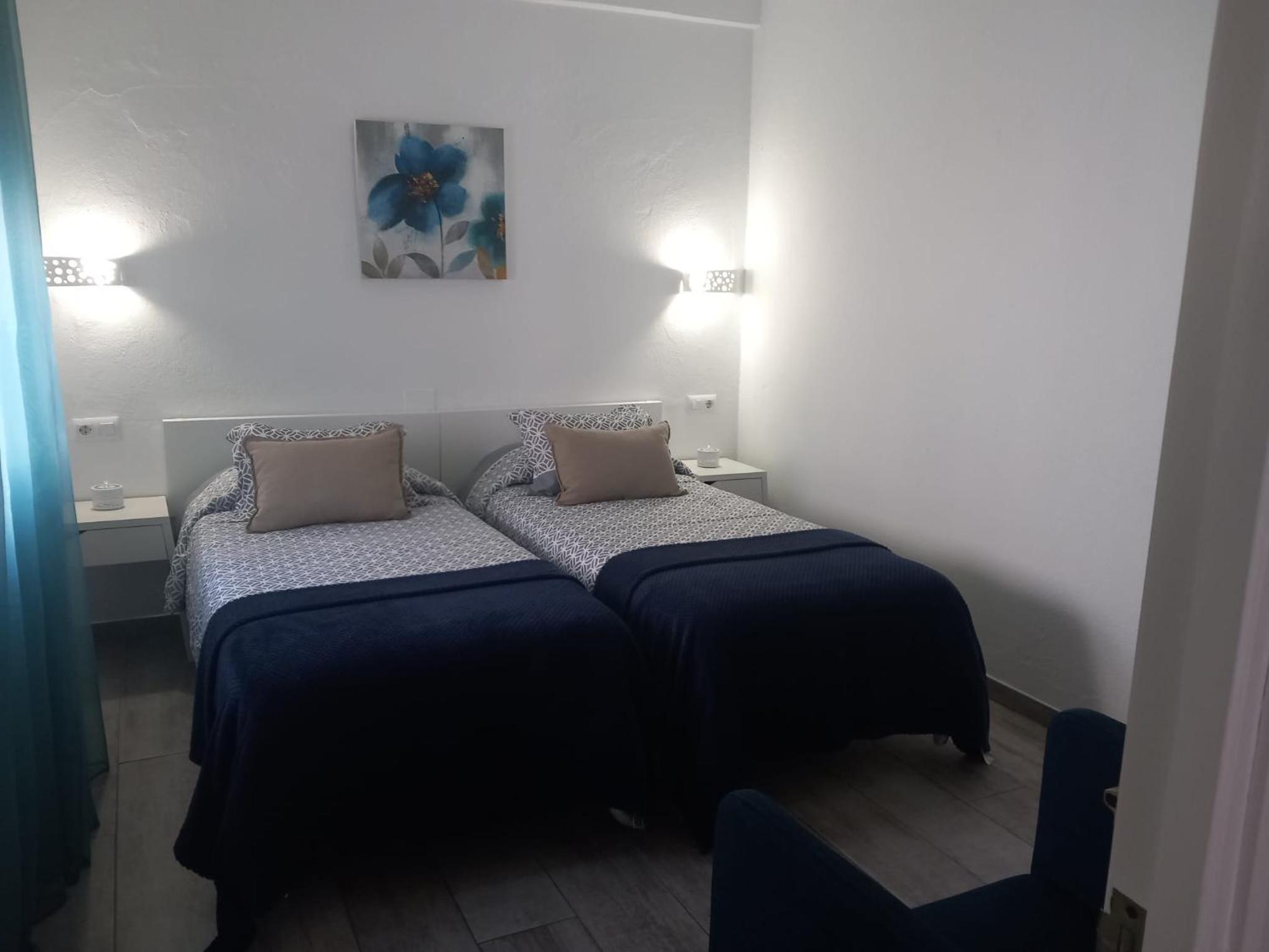 One-Bedroom Apartment - Photo 33