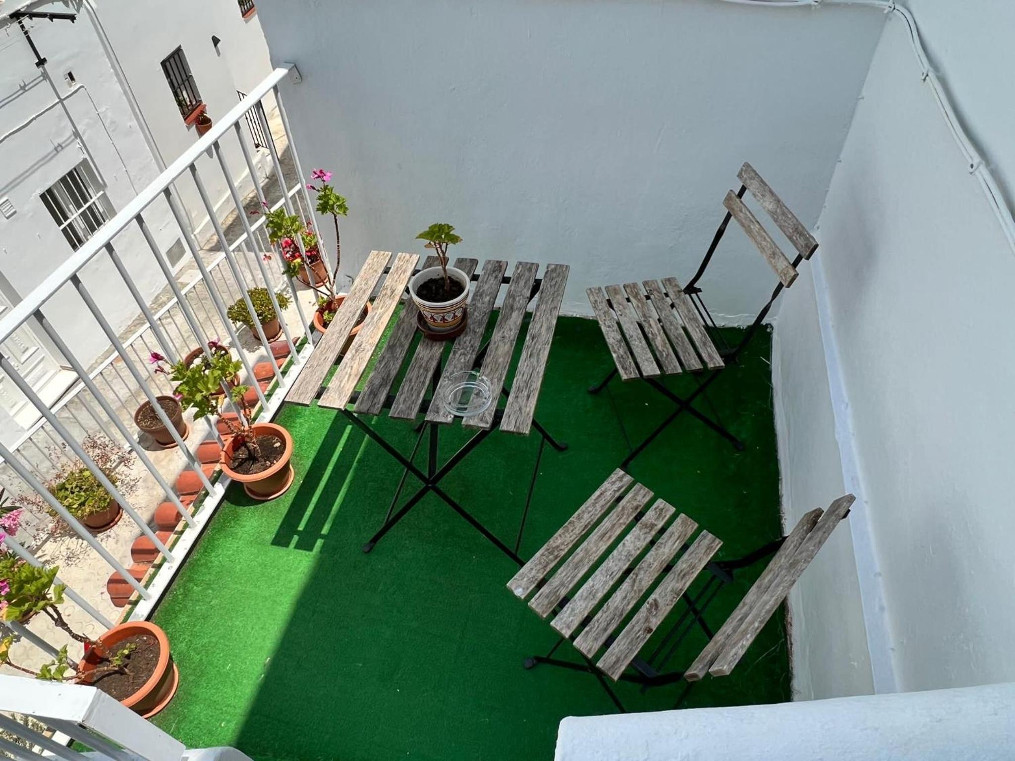 One-Bedroom Apartment - Photo 30