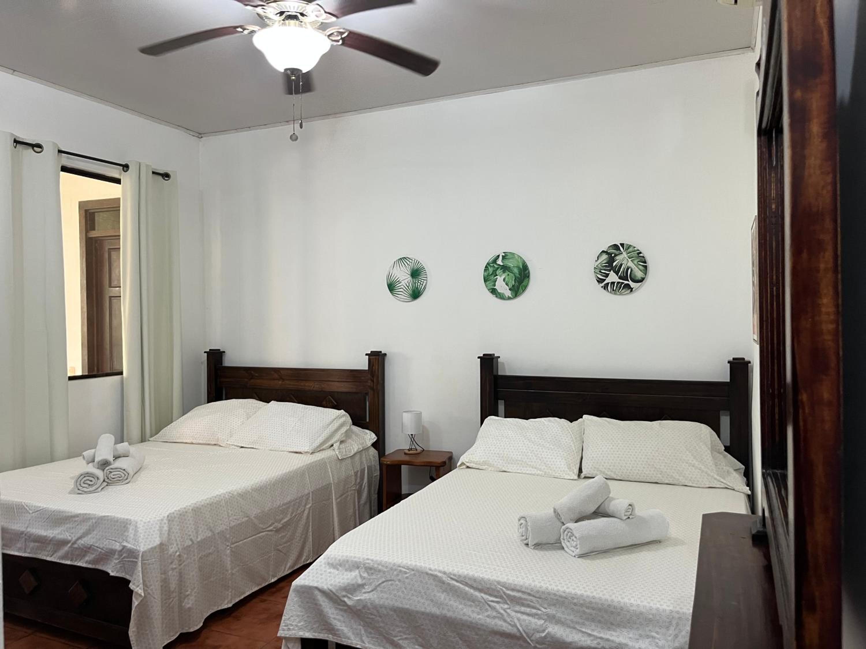 Family Room with Bathroom photo 1
