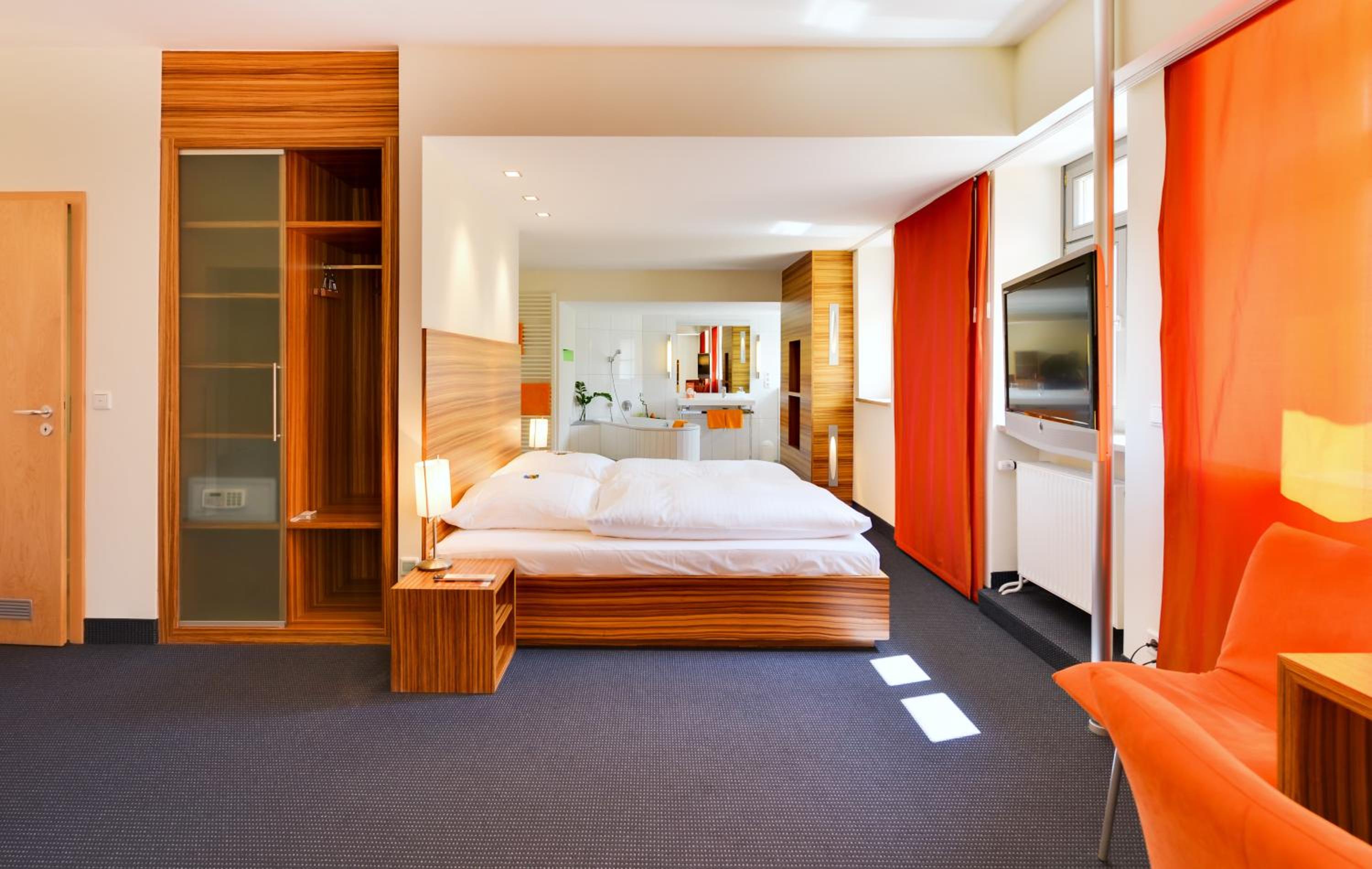 Junior Suite thumbnail 5