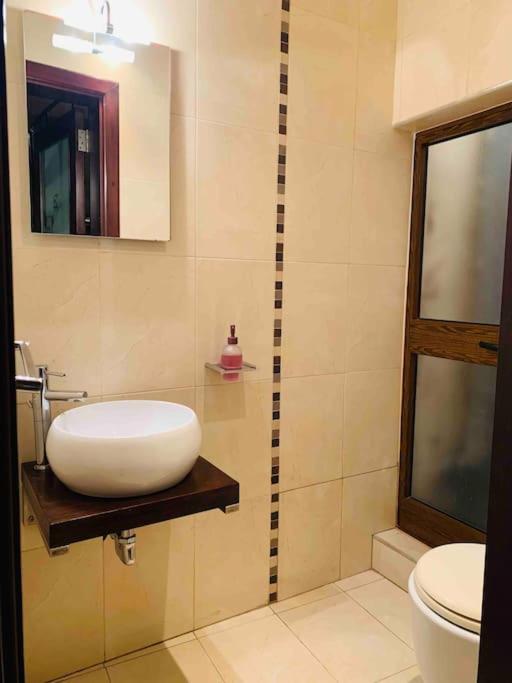 One-Bedroom House photo 2