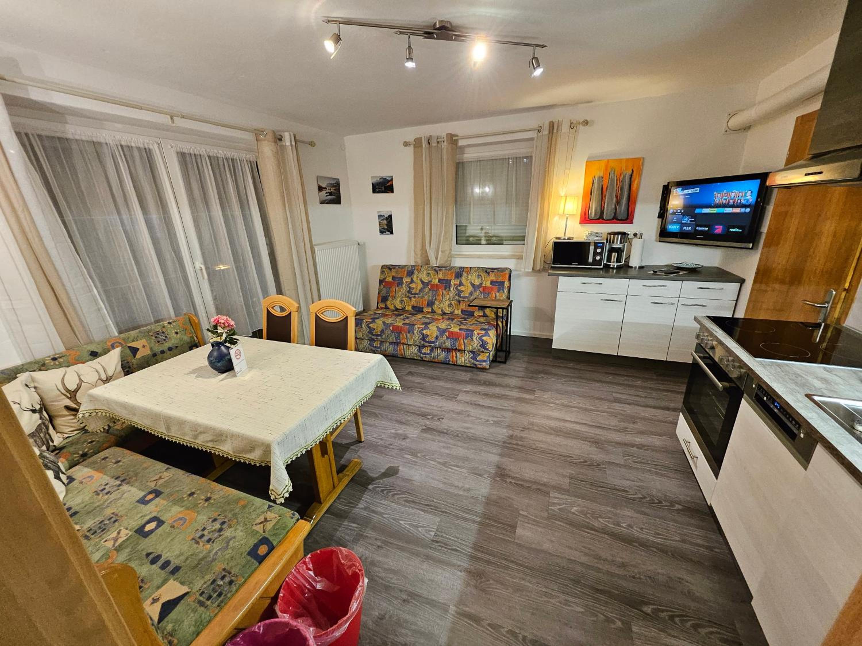 Standard Apartment with Balcony photo 3