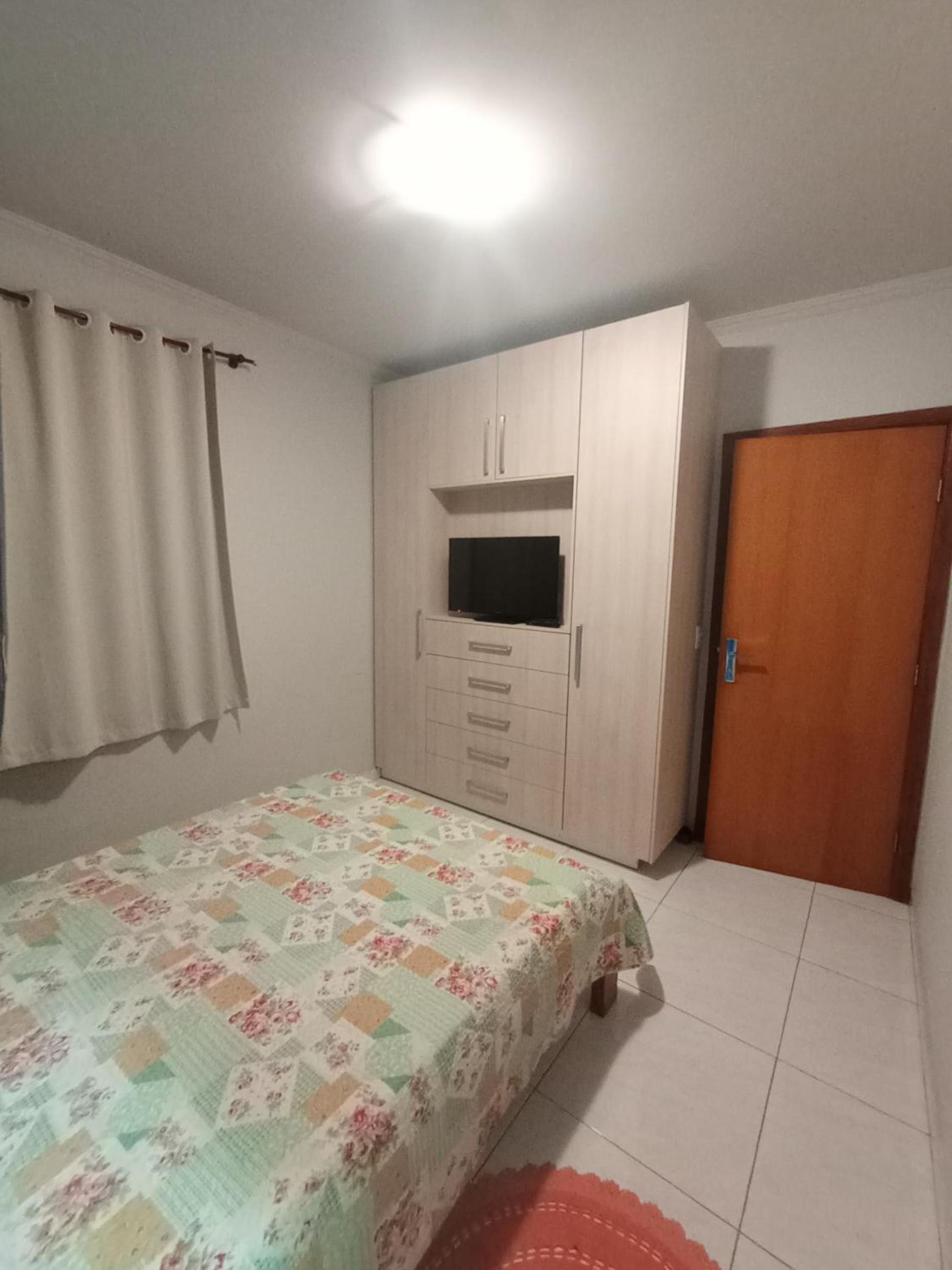 一卧室房屋