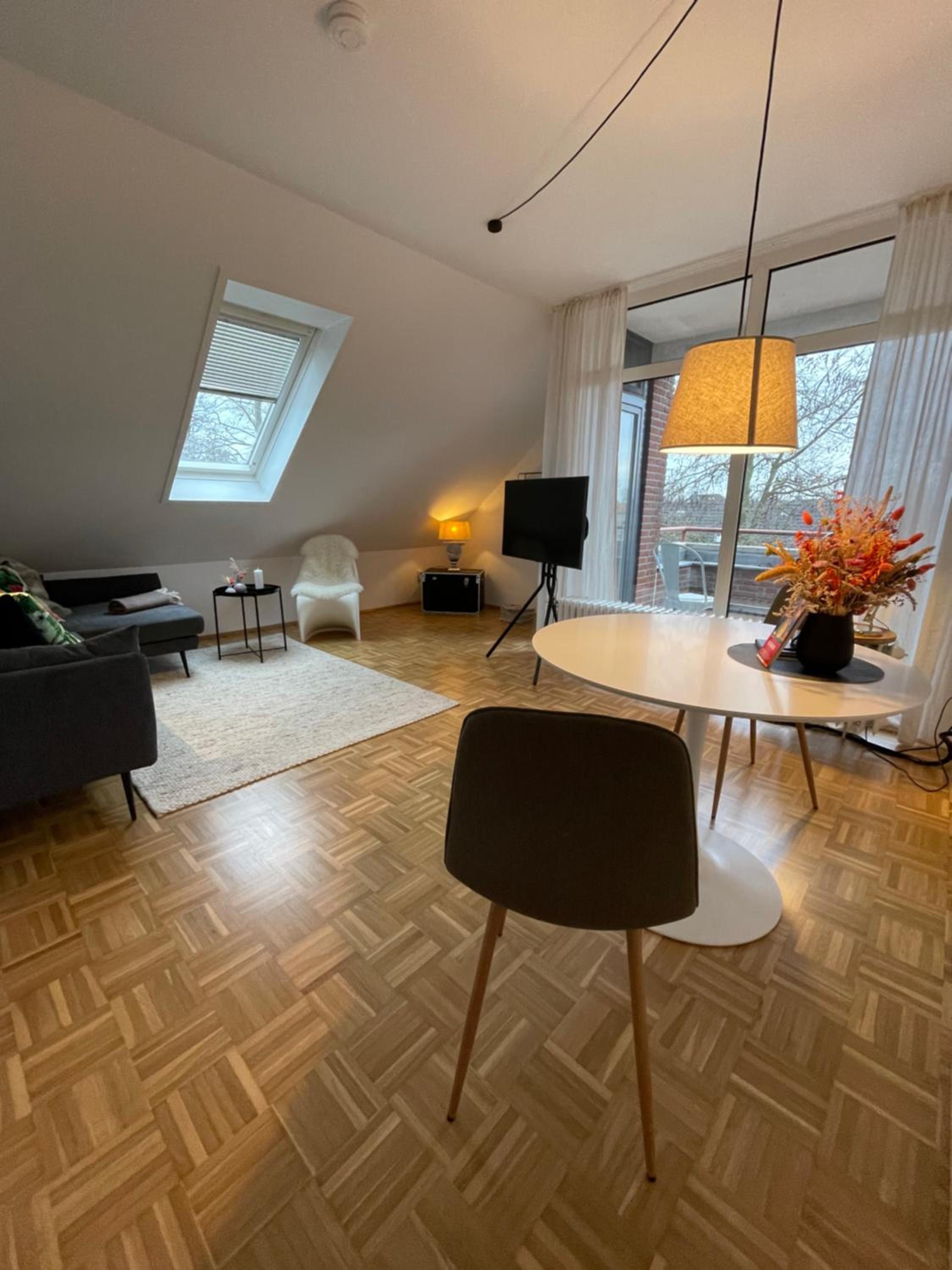 One-Bedroom Apartment photo 3