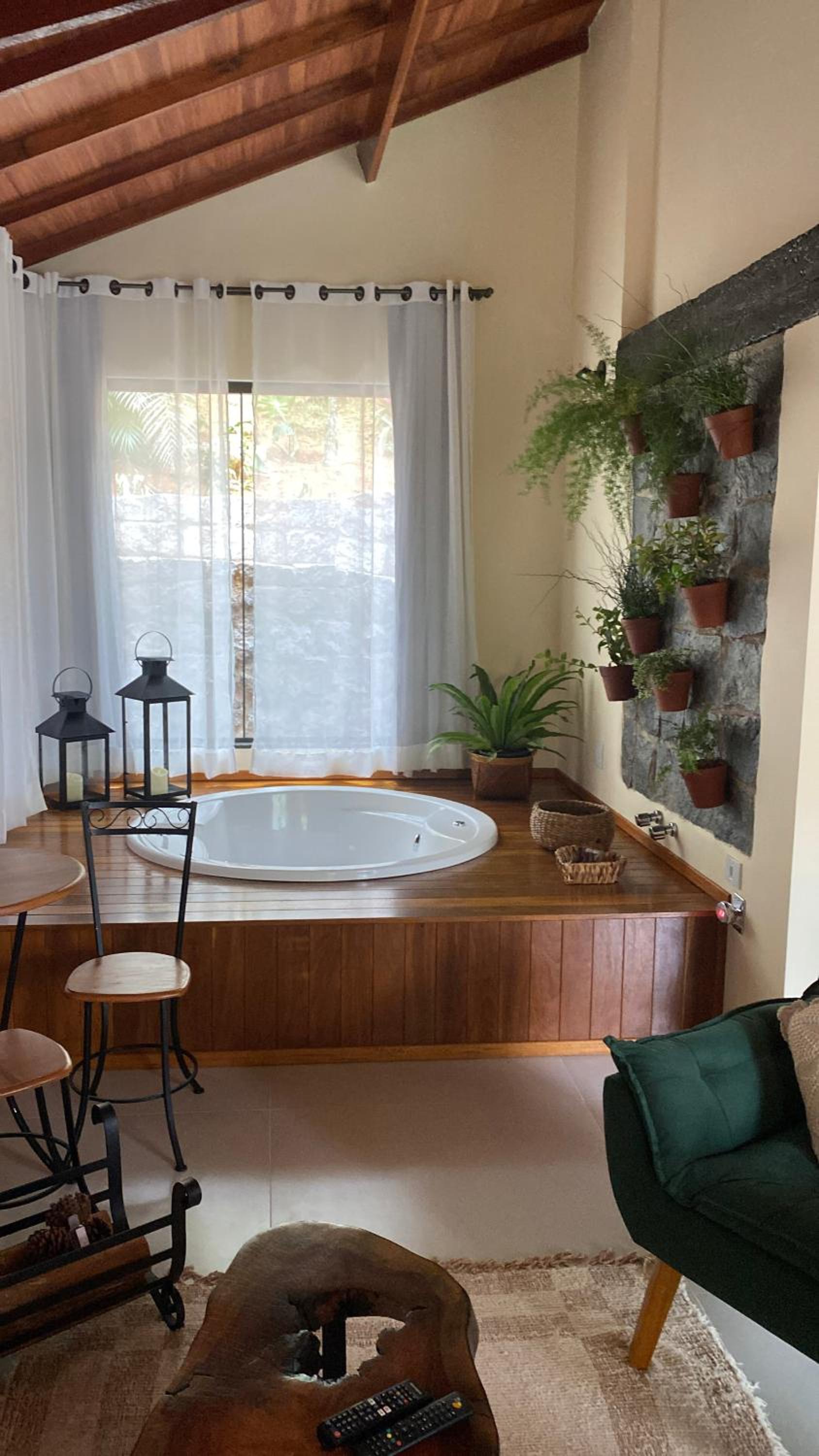 Deluxe Bungalow with Garden View - Photo 4