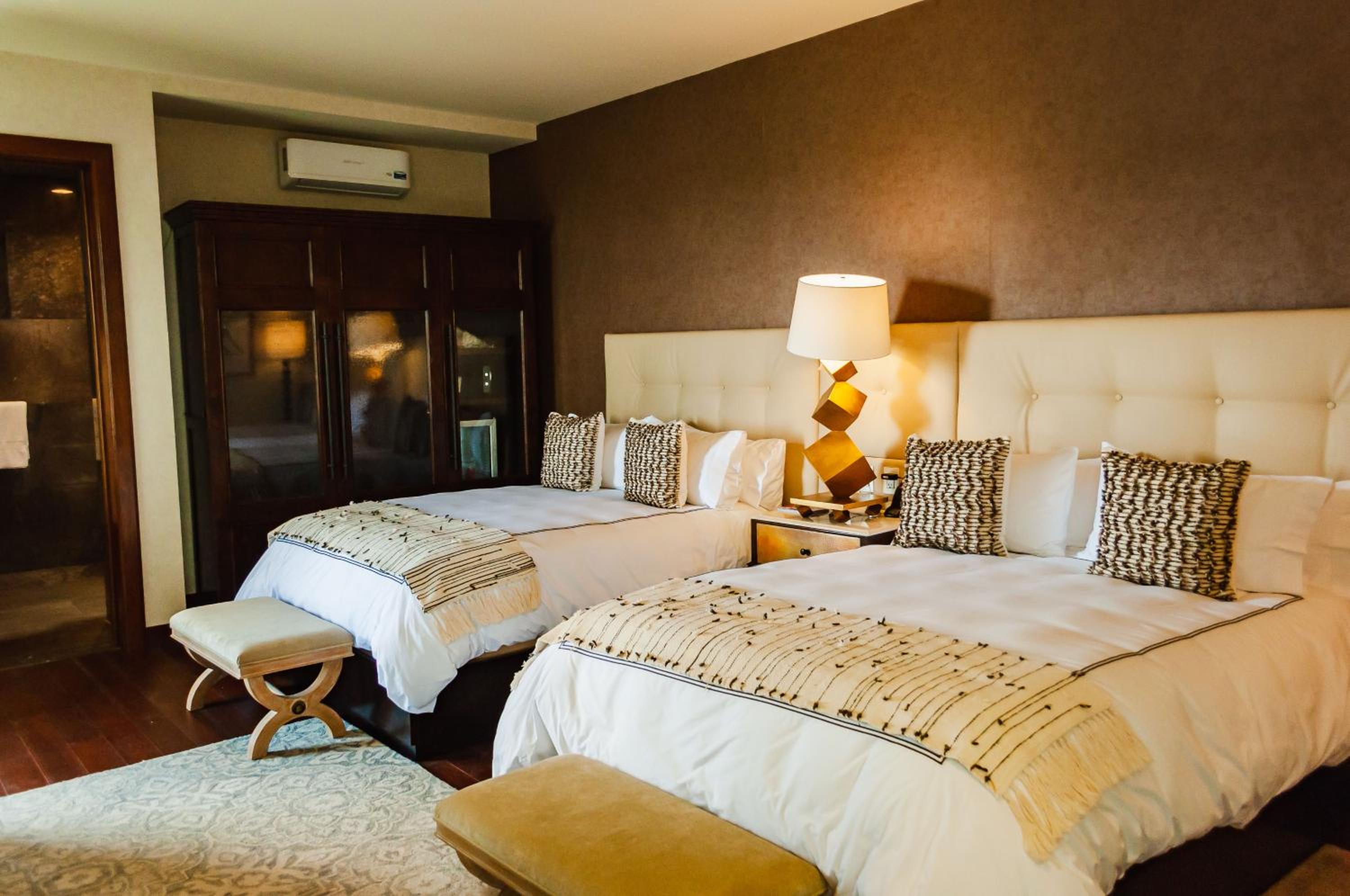 Classic Quadruple Room - Photo 3
