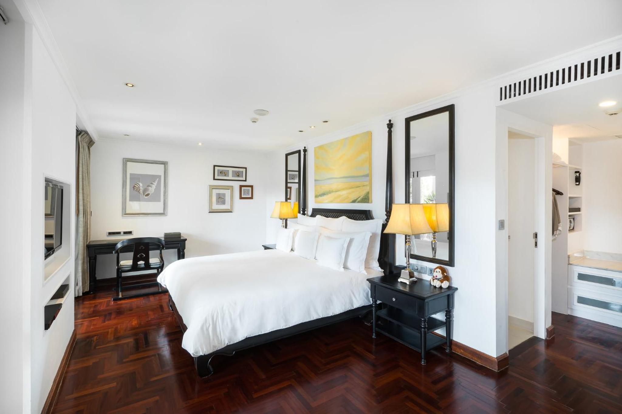 Two-Bedroom Family Villa - Two King Beds - Photo 3