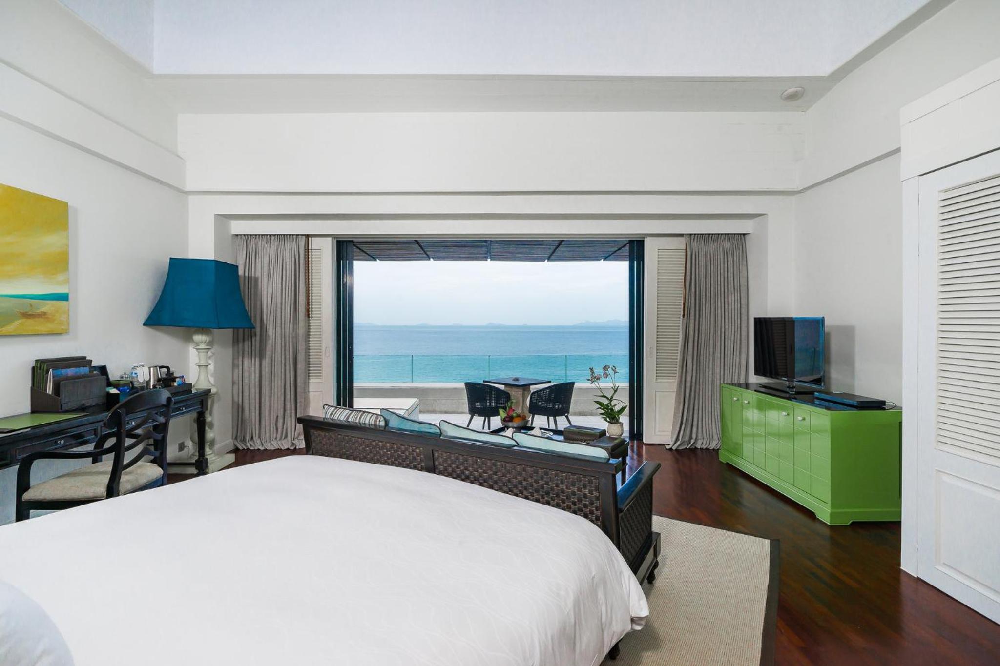 Ocean View room with Club Access - Photo 3