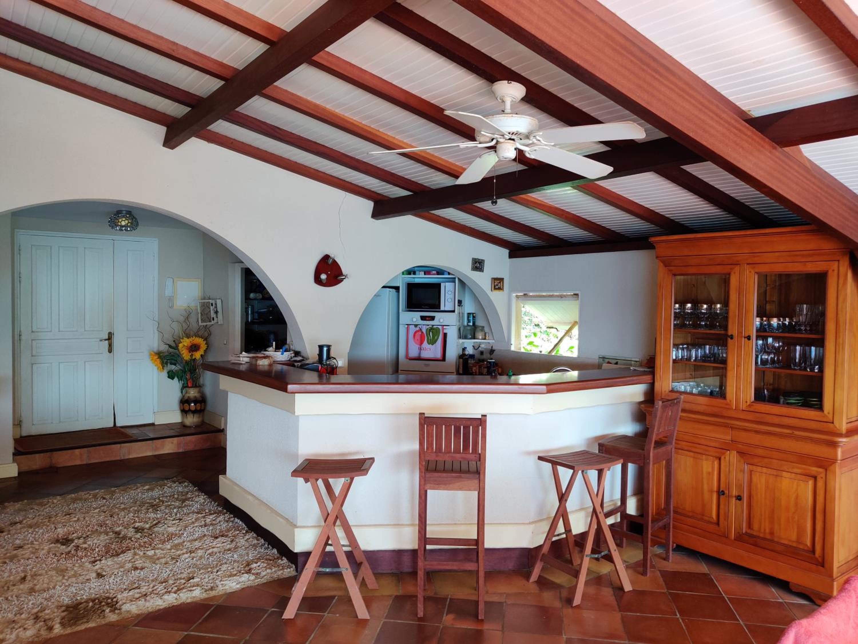 Three-Bedroom House photo 2