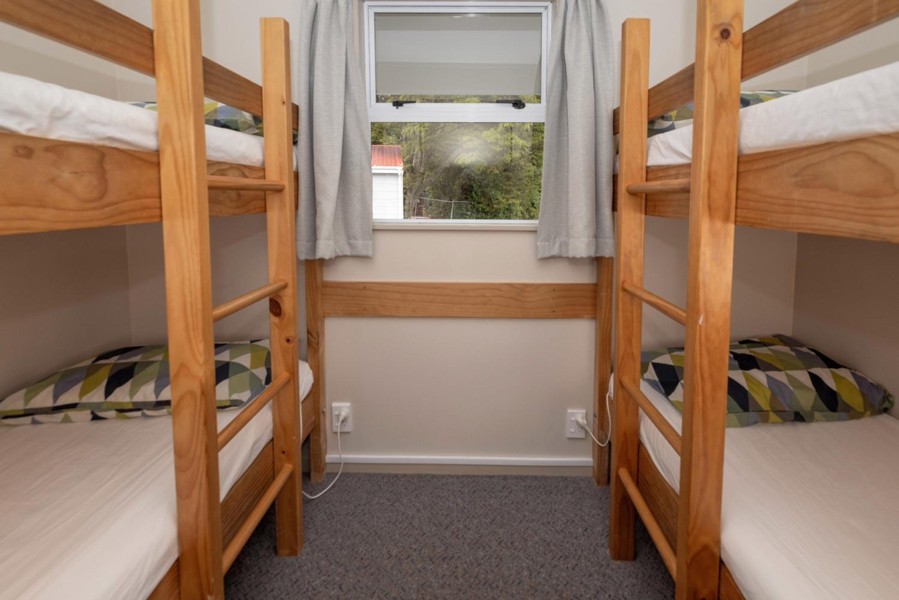 Self-Contained 2 Bedroom Unit photo 3