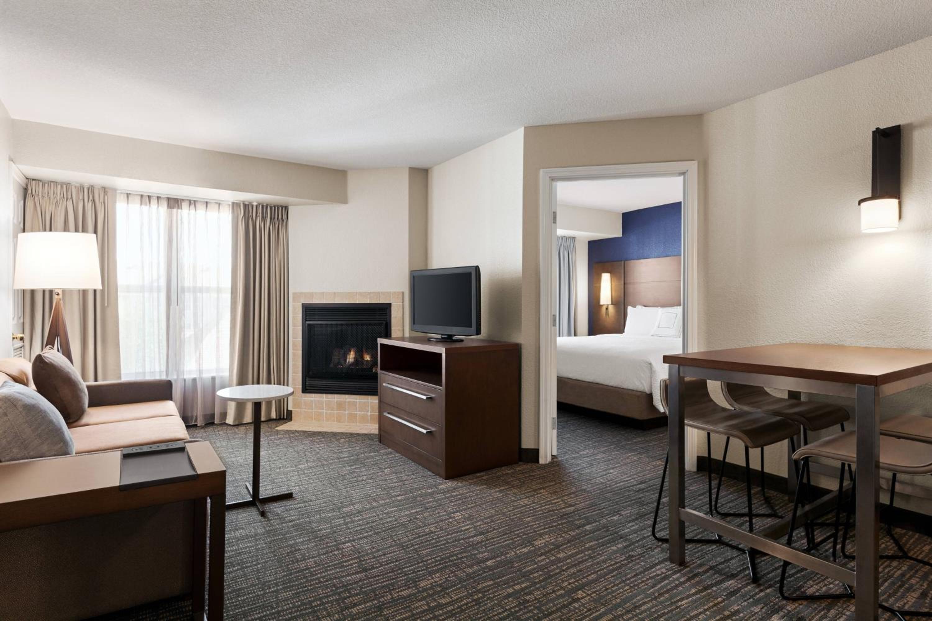 Two-Bedroom Suite with Sofa Bed - Photo 1