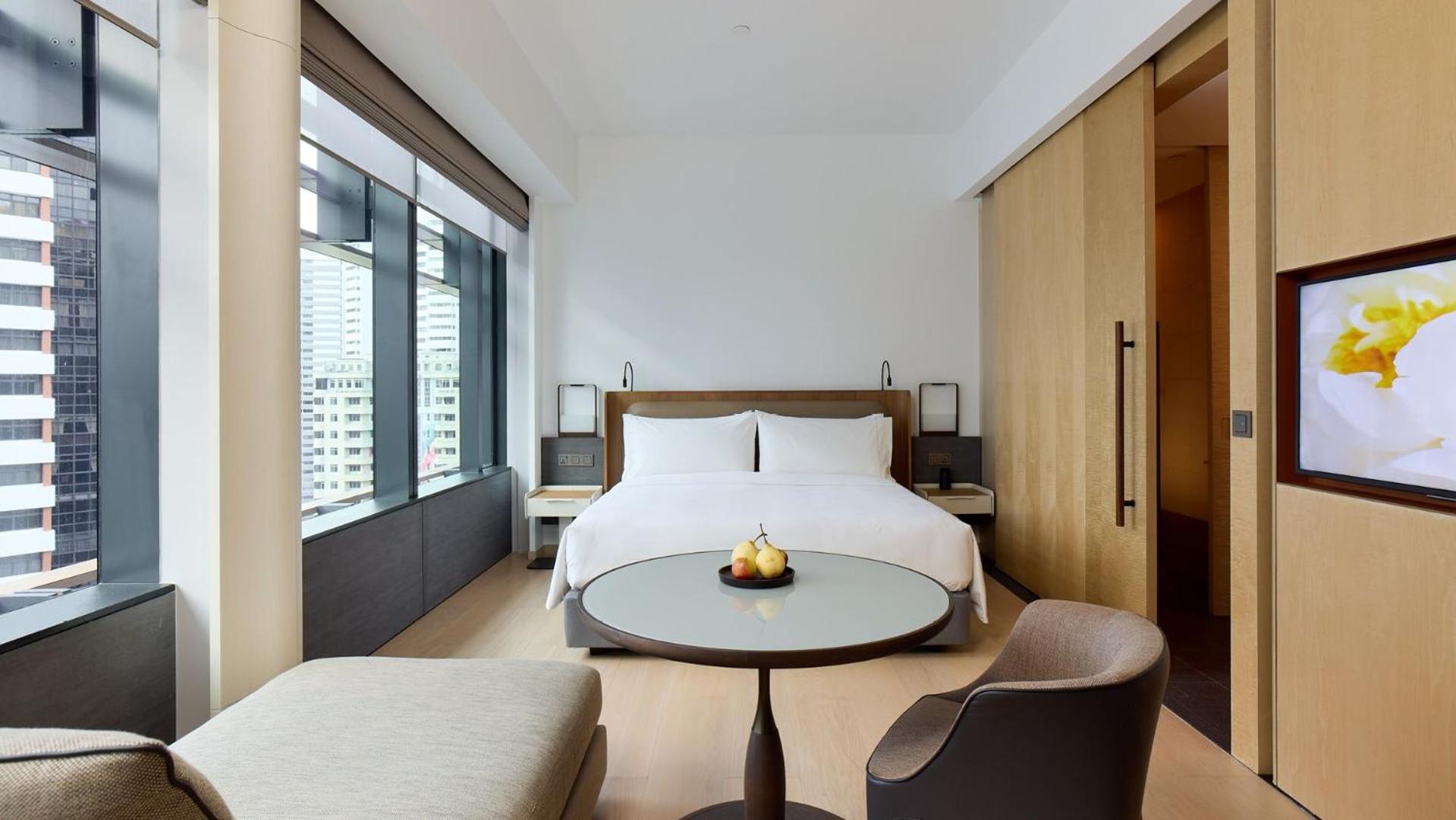 Emerald Room Twin photo 1