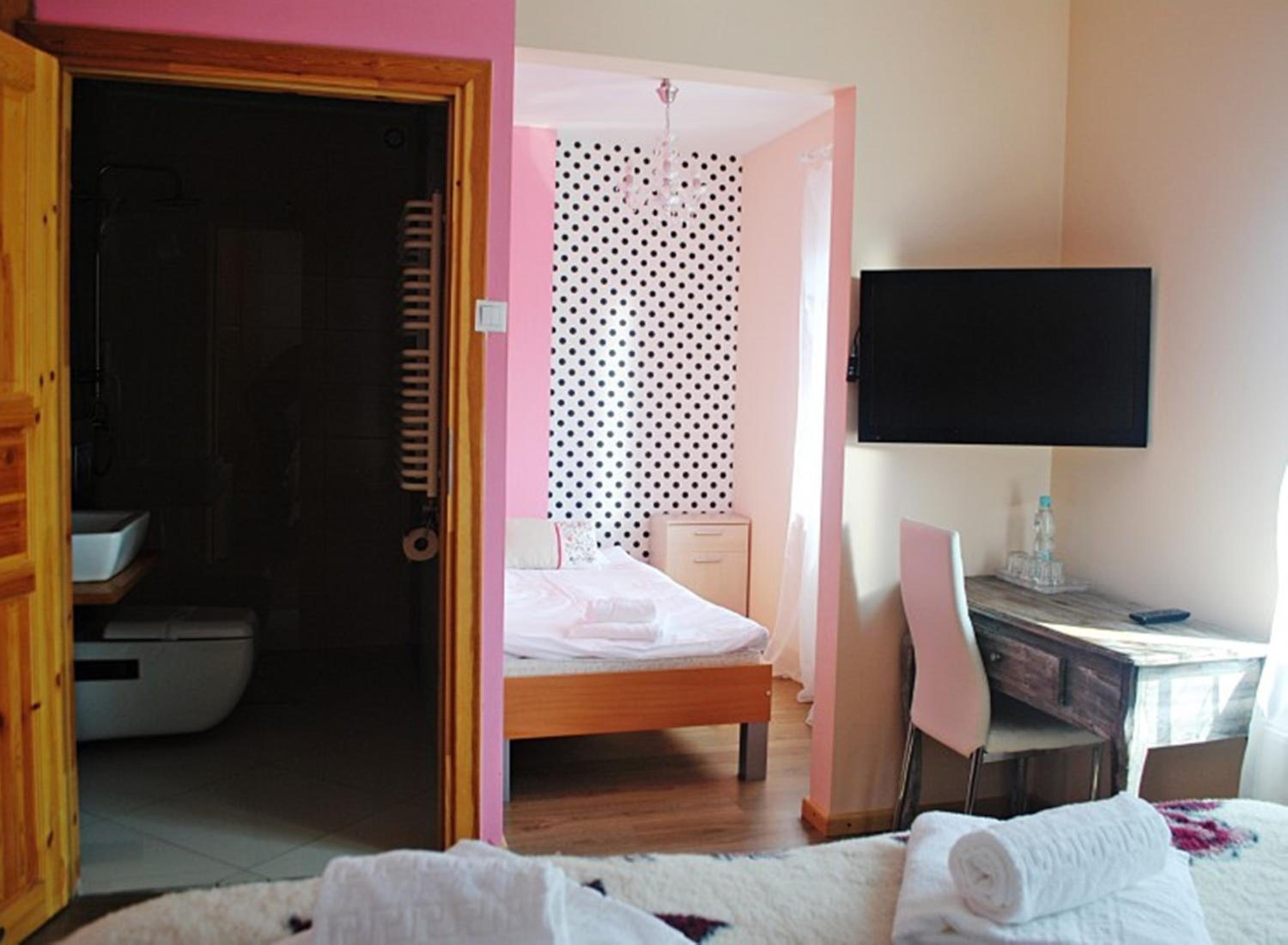 Triple Room - Photo 5
