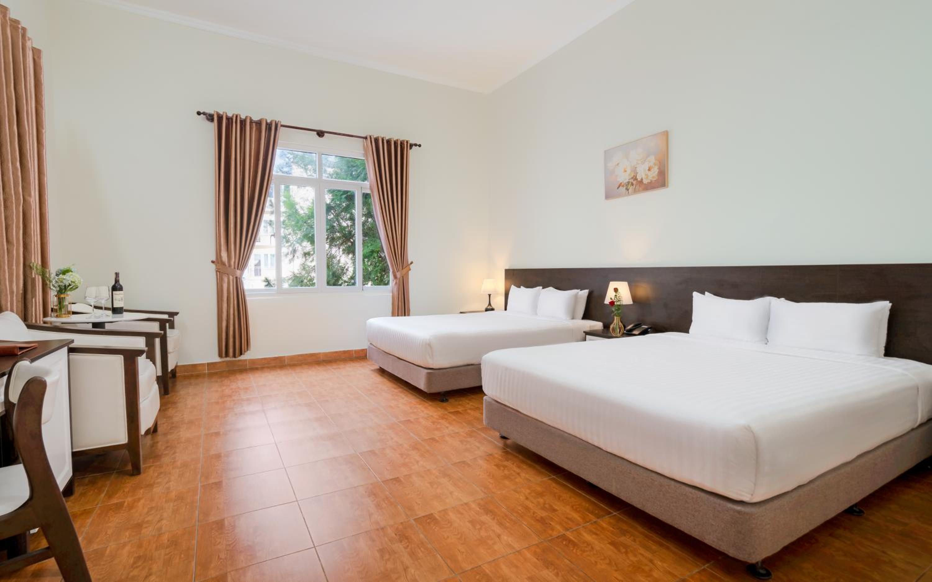 Deluxe Family Room - Photo 4