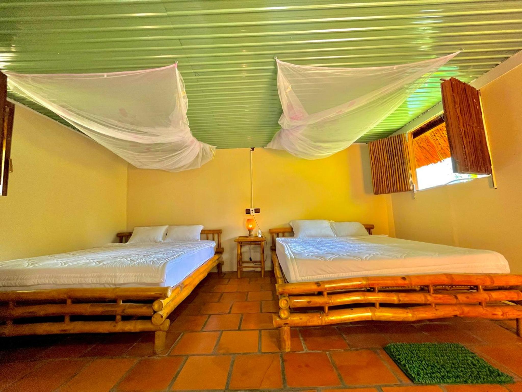 Quadruple Room - Photo 5
