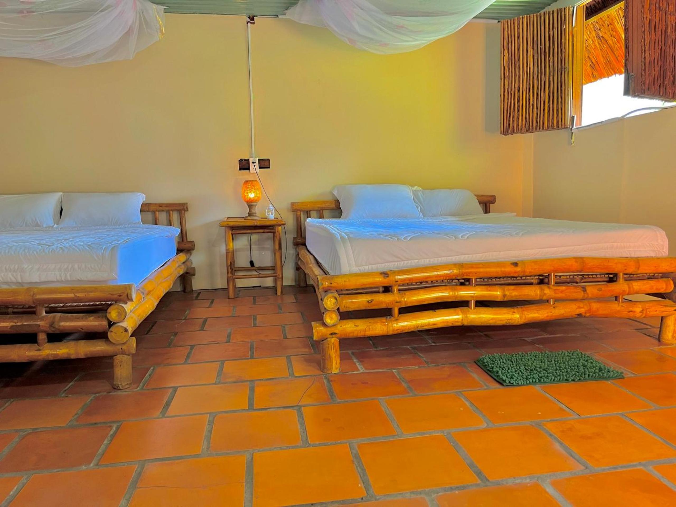 Quadruple Room - Photo 1
