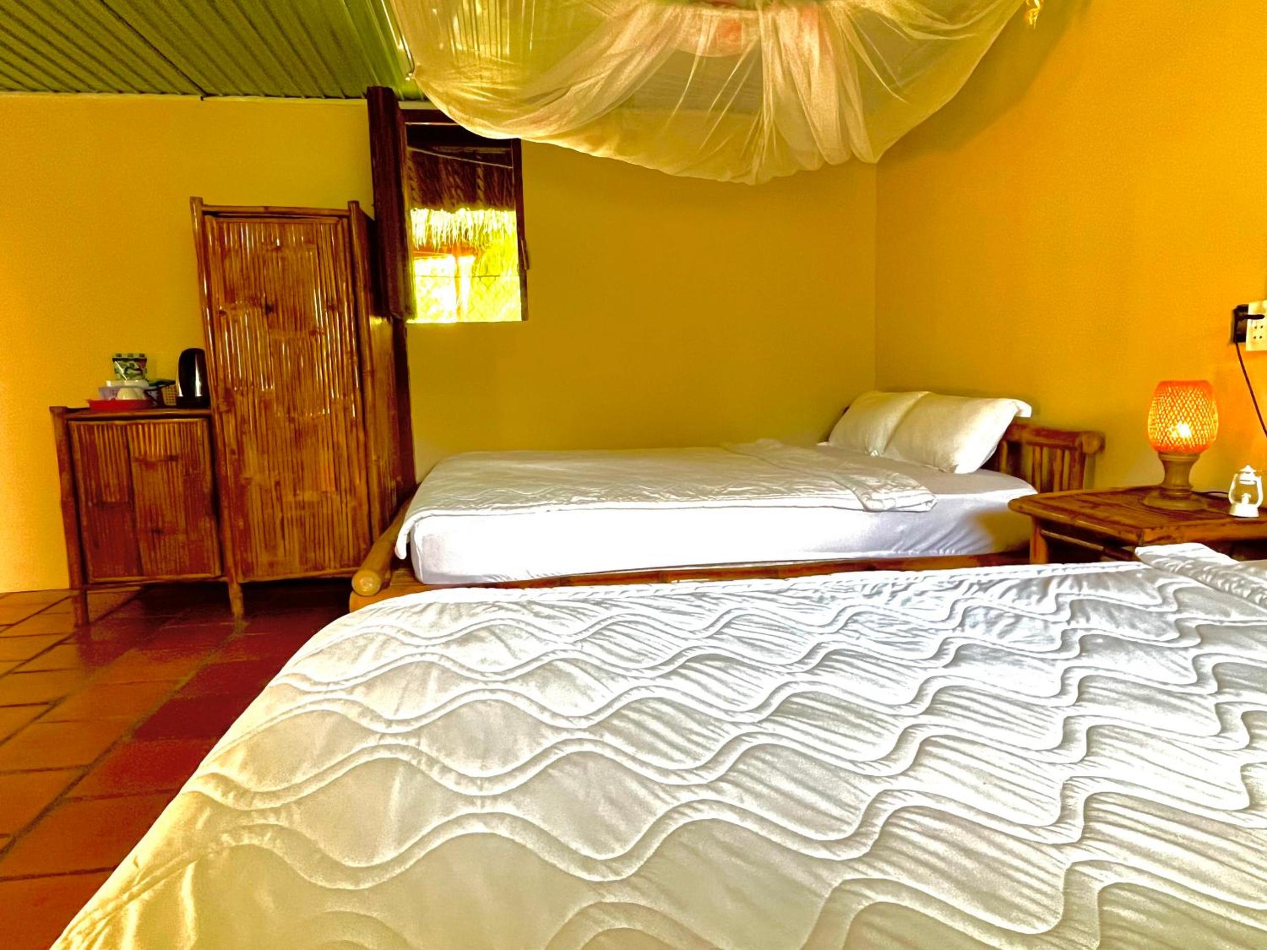 Quadruple Room - Photo 13