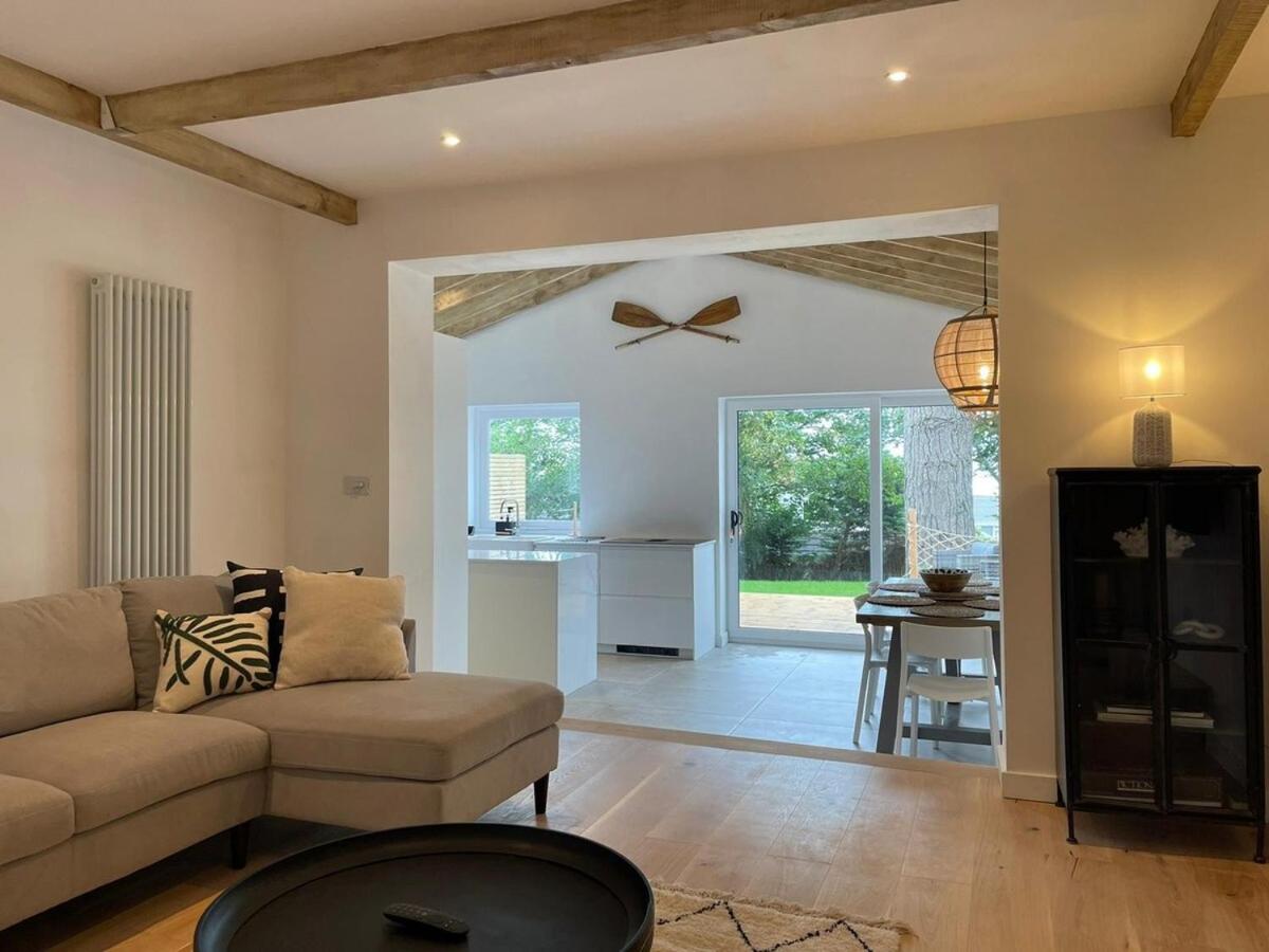 Three-Bedroom House photo 1