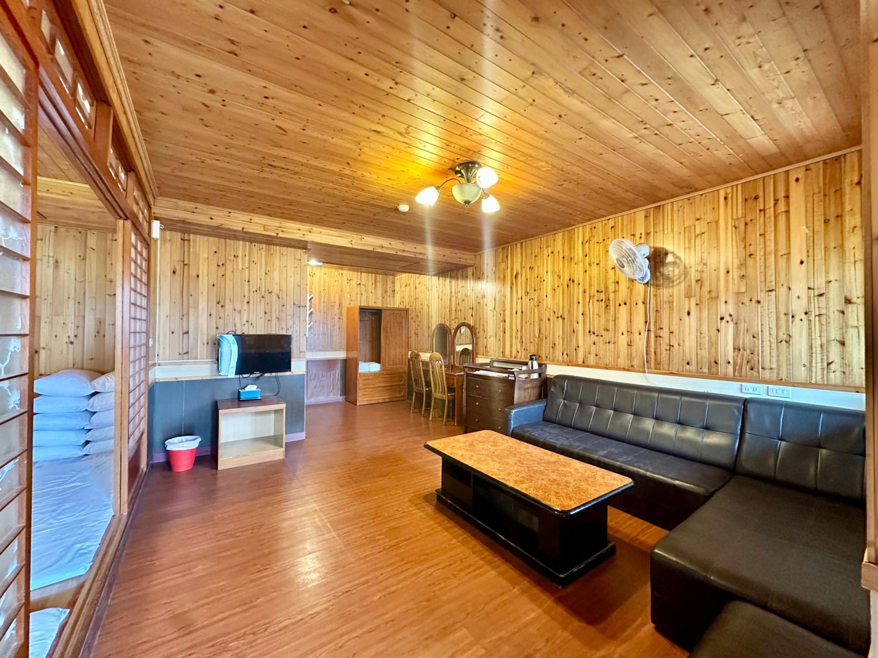 Japanese-Style Room photo 2