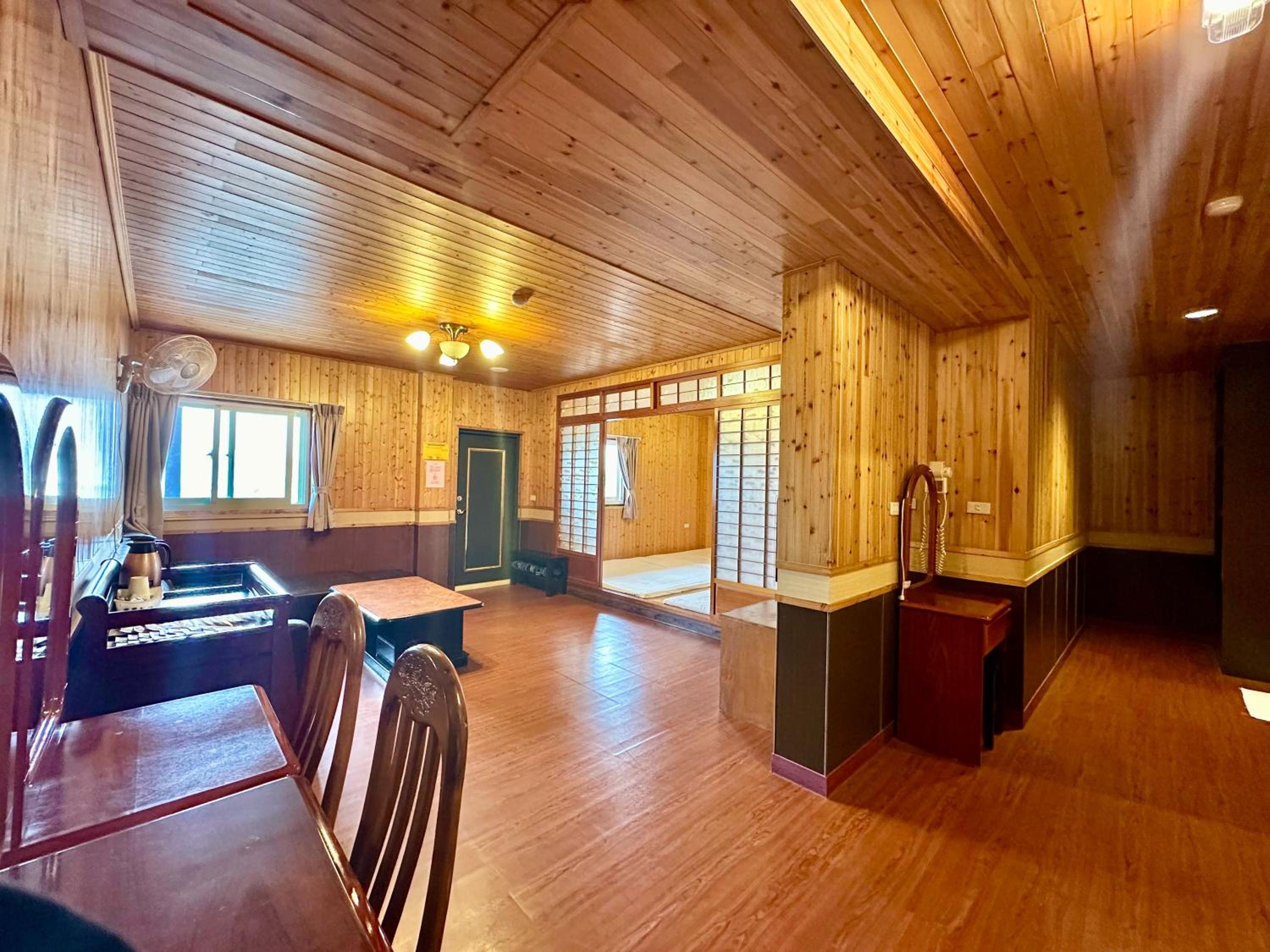 Japanese-Style Room photo 2