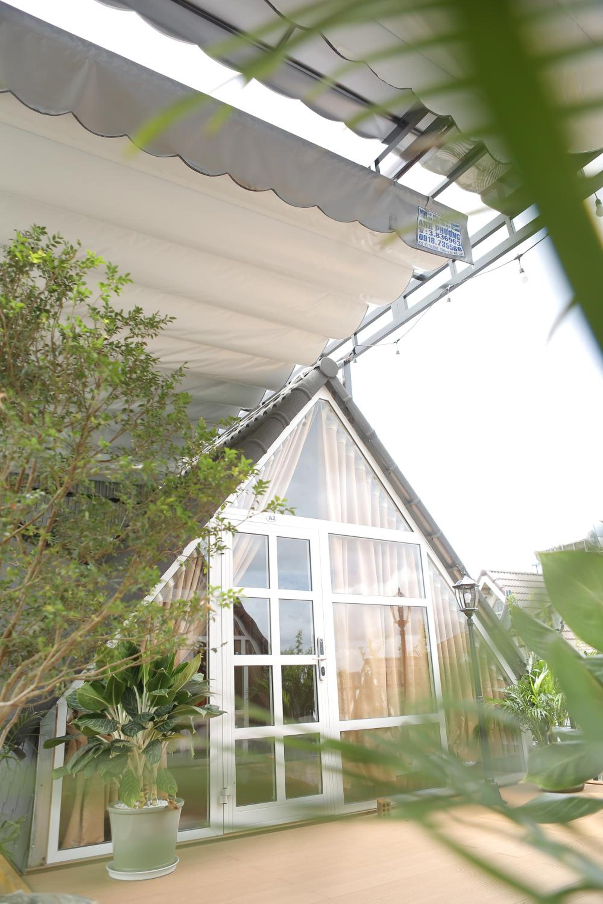 Quadruple Room with Mountain View photo 3