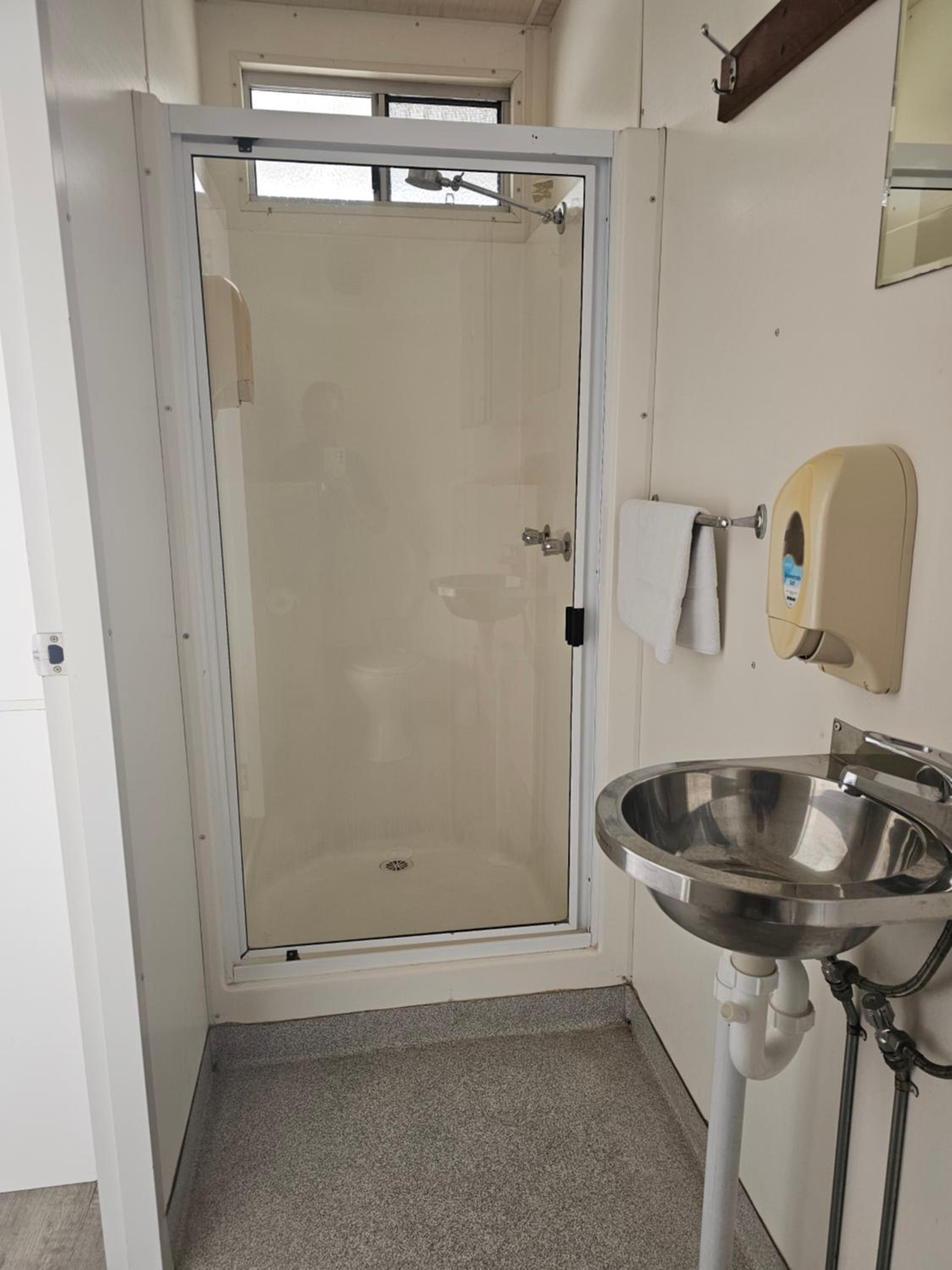 Single Room photo 3