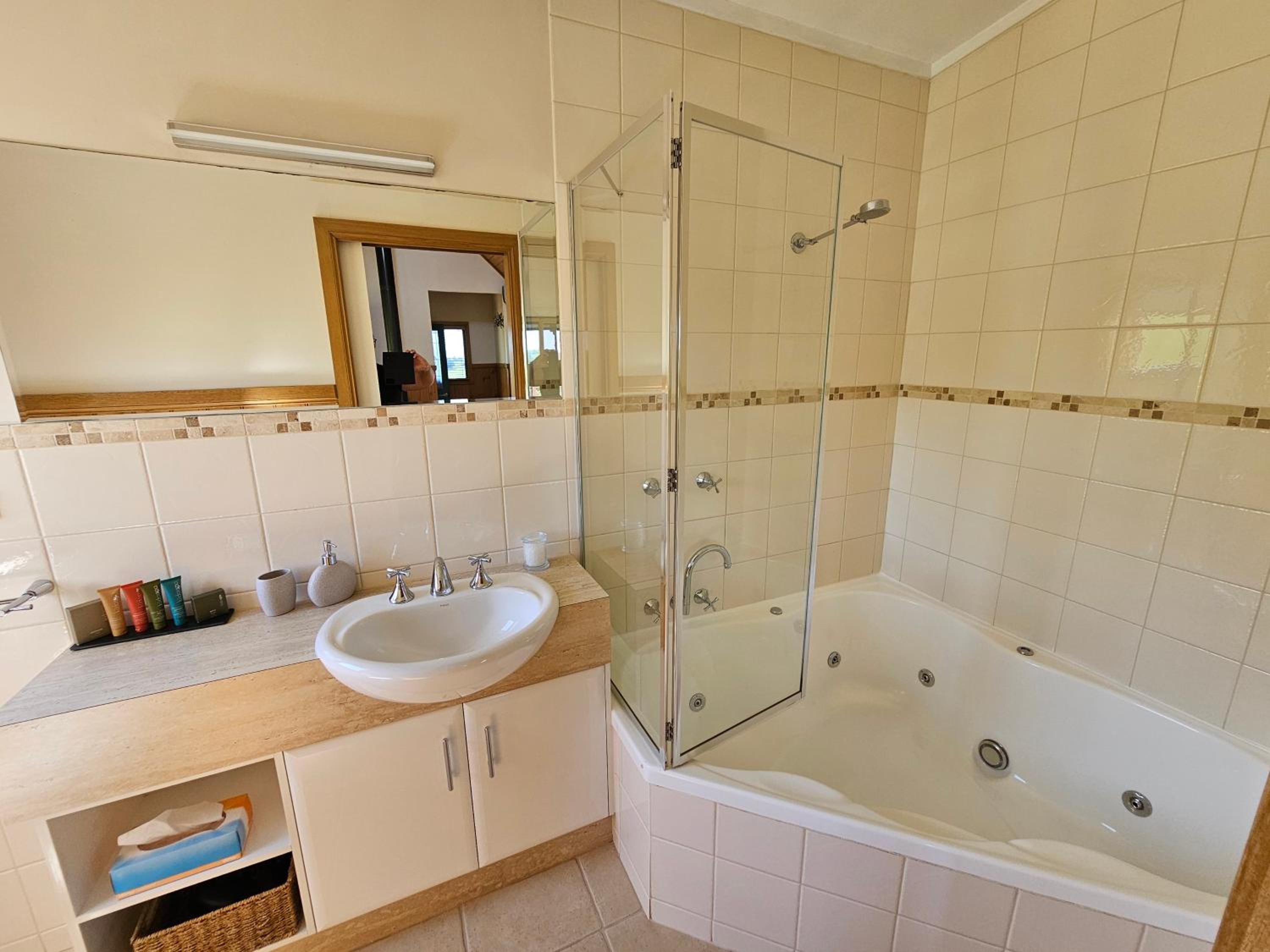 One-Bedroom Cottage photo 3