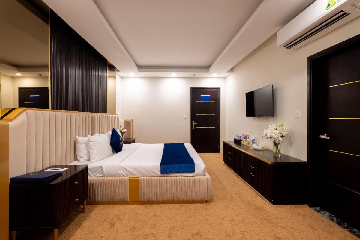 Presidential Suite photo 1