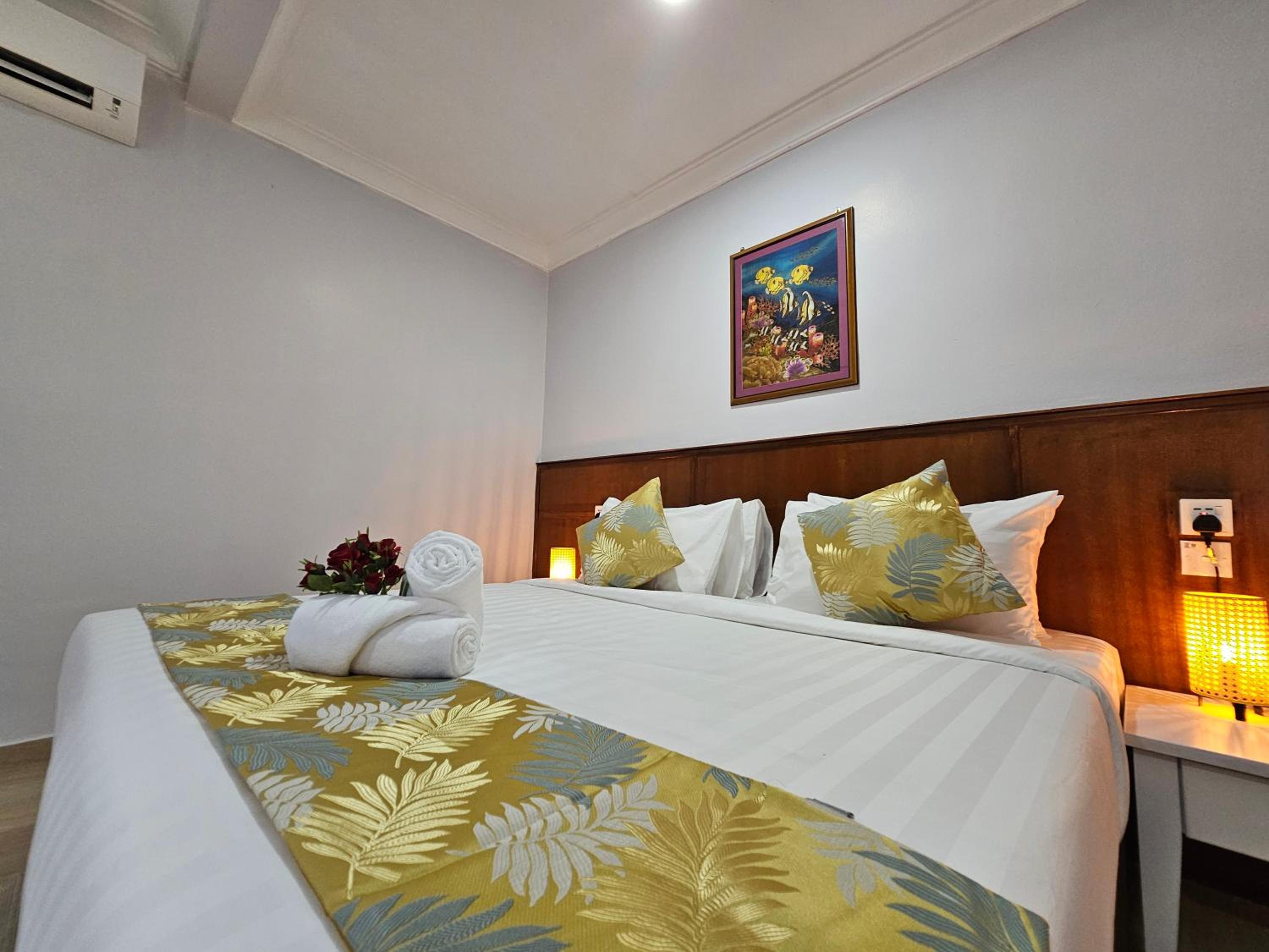 Deluxe King Room photo 3