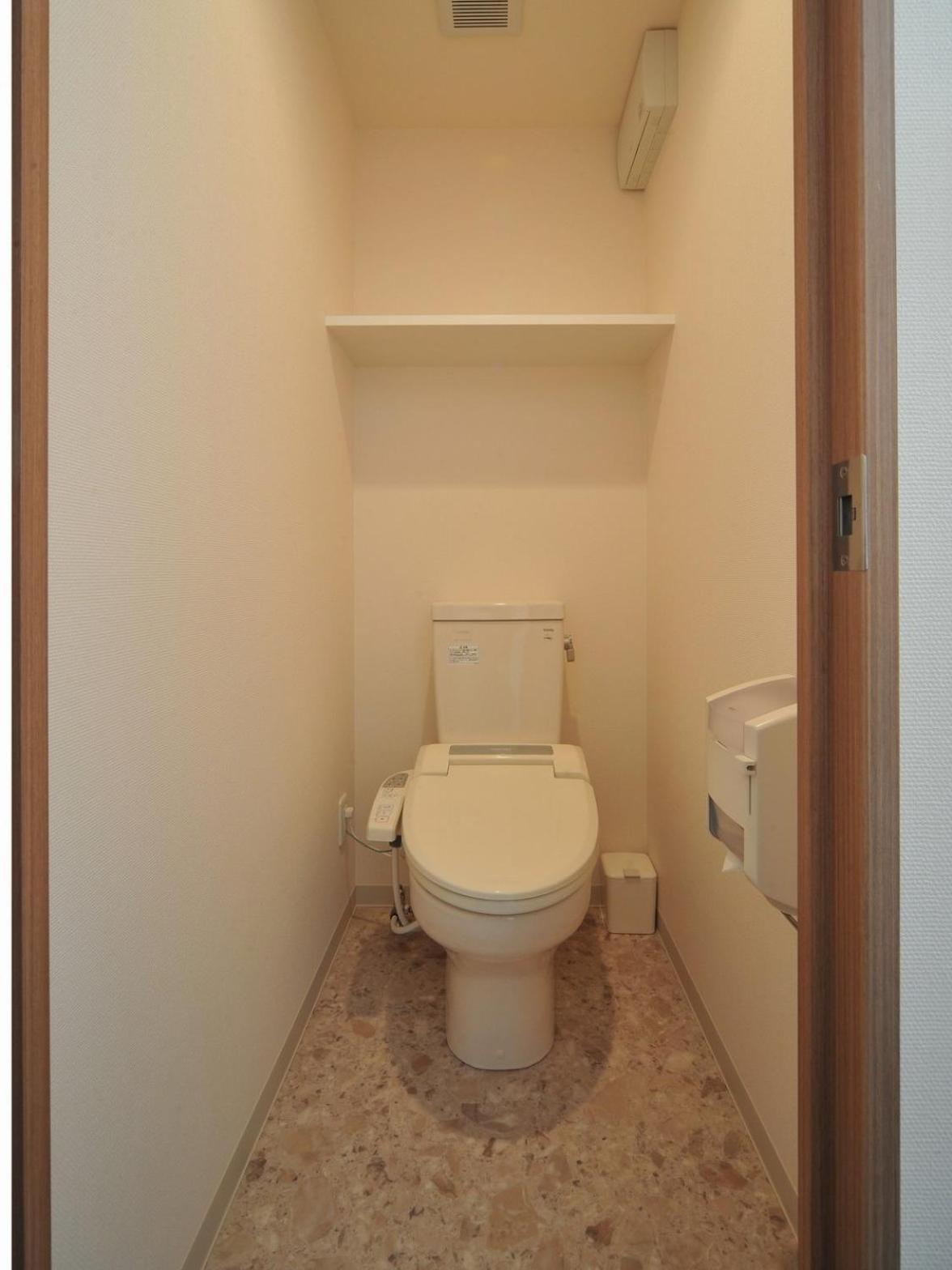 Economy Single Room - Smoking - Eco Plan(No Daily Cleaning) photo 3